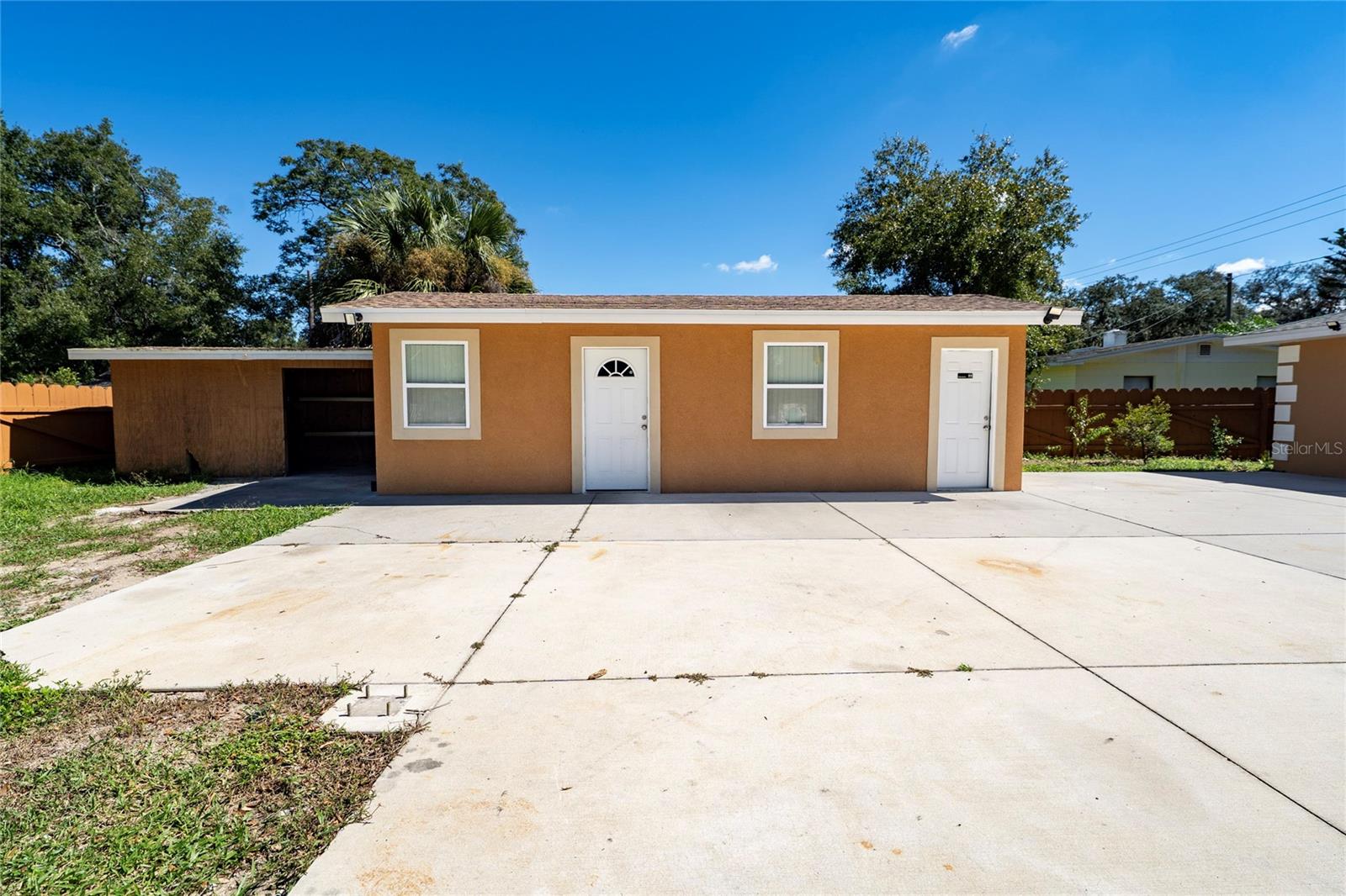 417 AVENUE G SE, Winter Haven, FL 33880