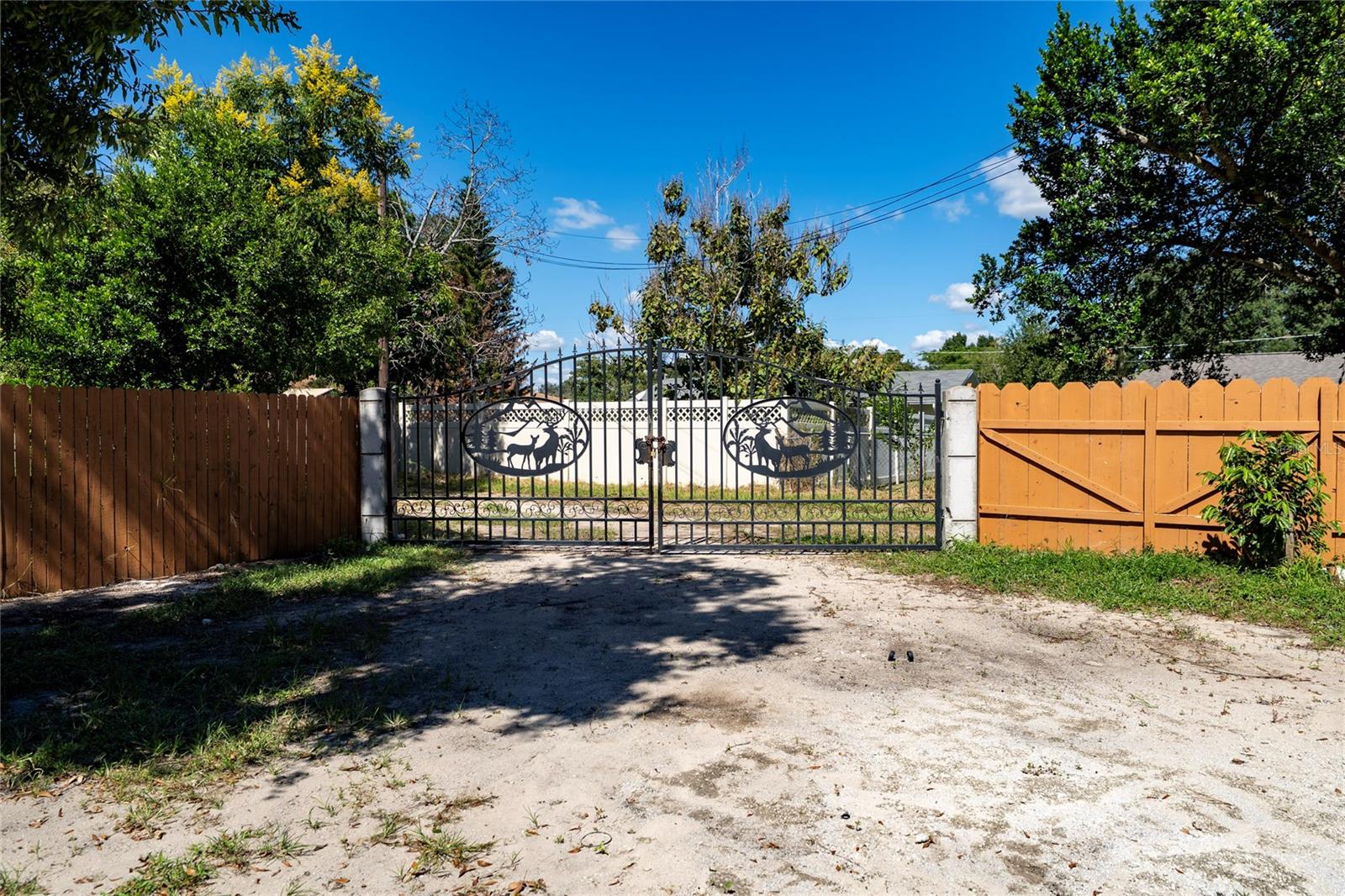 417 AVENUE G SE, Winter Haven, FL 33880