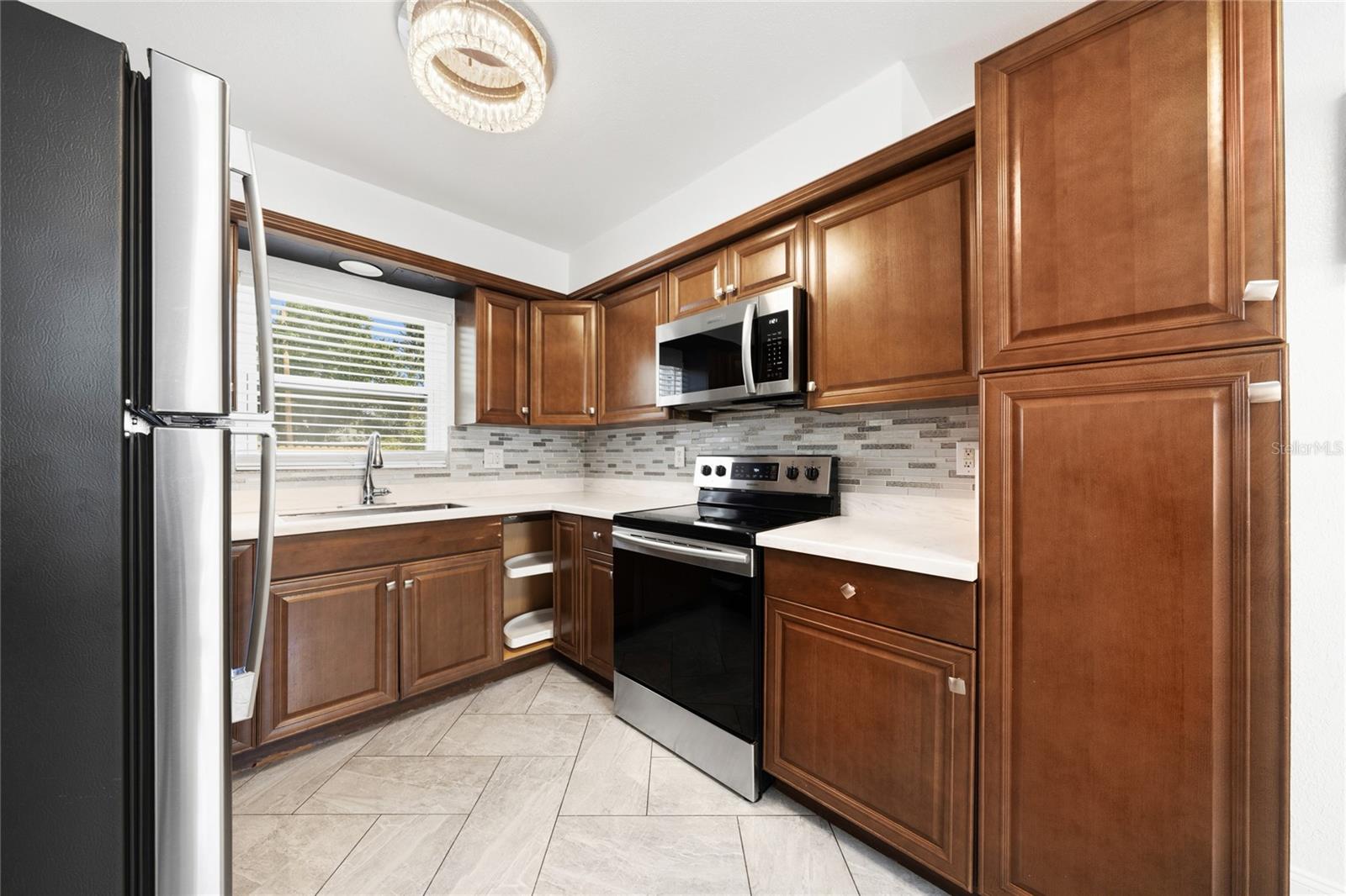 417 AVENUE G SE, Winter Haven, FL 33880