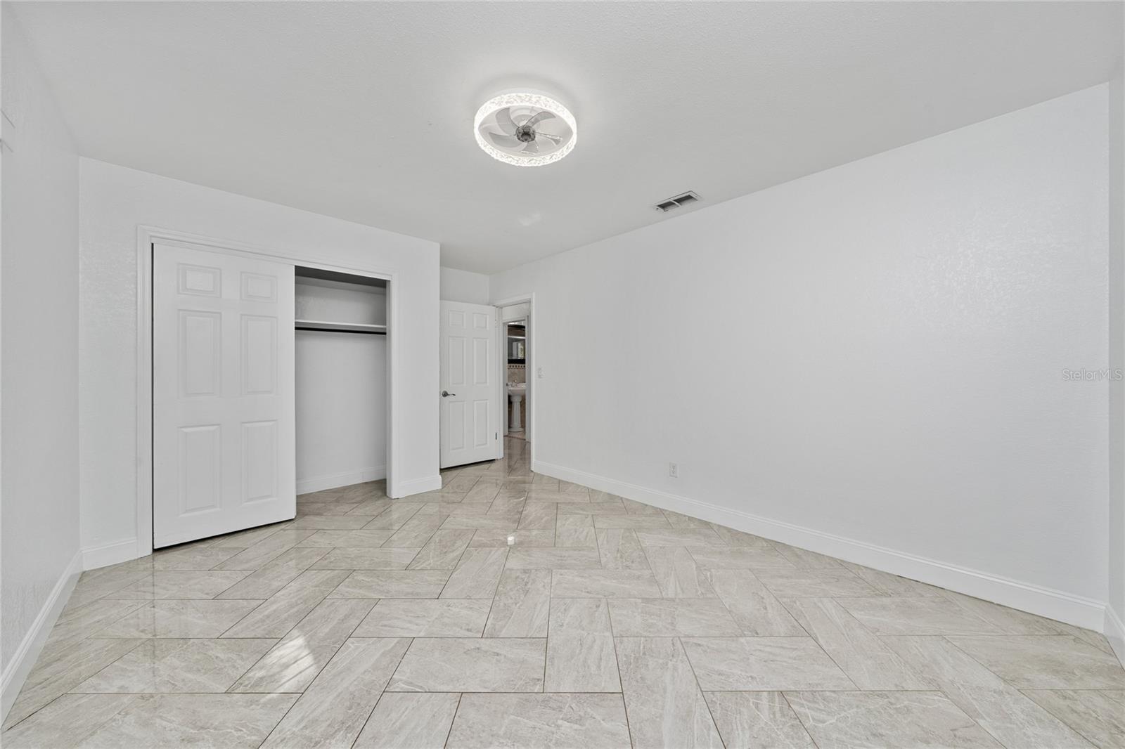 417 AVENUE G SE, Winter Haven, FL 33880