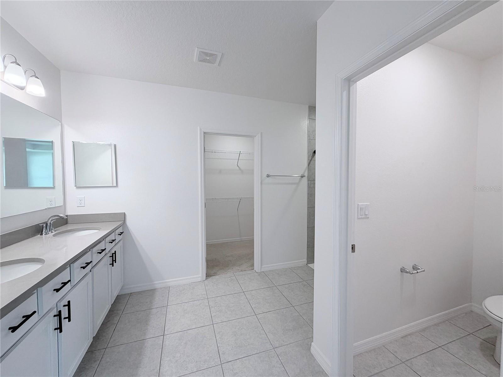 2021 CANTON PARK DRIVE, Winter Haven, FL 33881