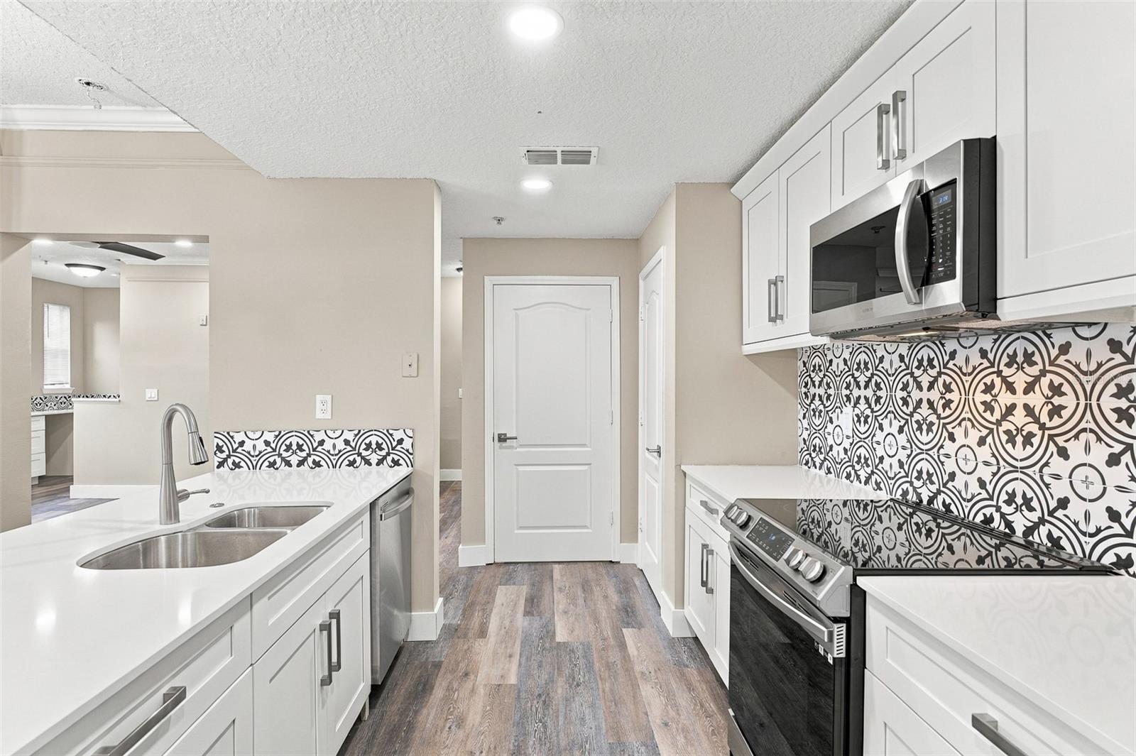 12020 VILLANOVA DRIVE, #107, Orlando, FL 32837