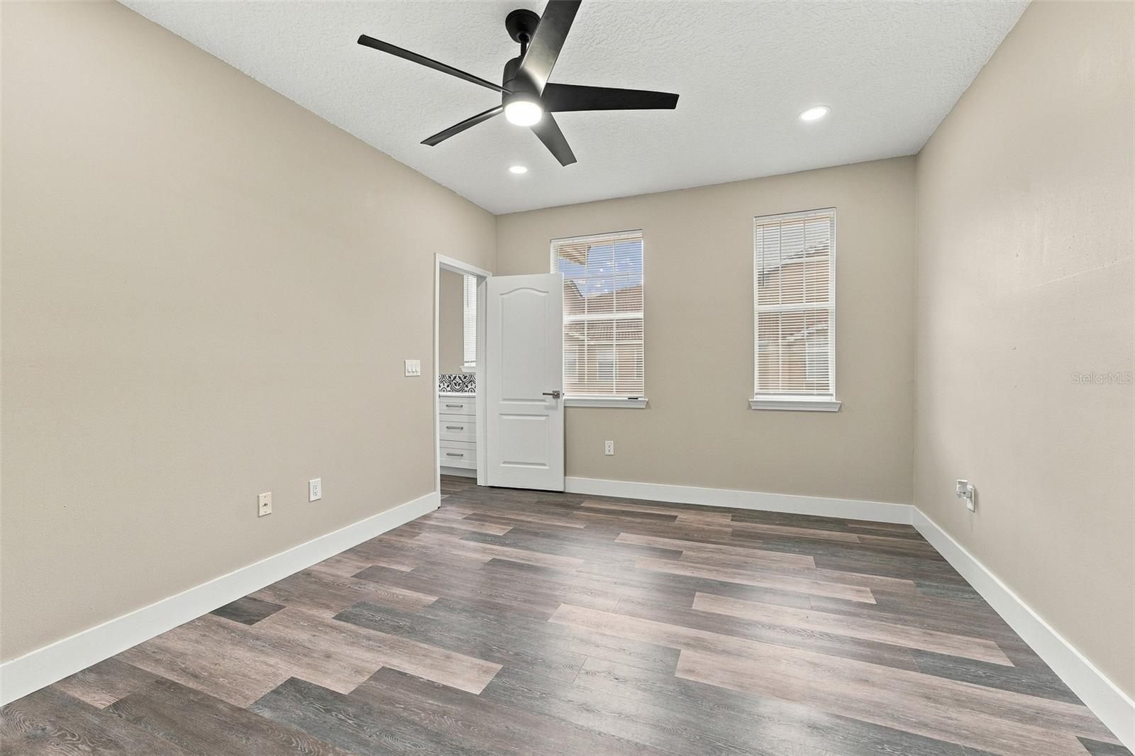 12020 VILLANOVA DRIVE, #107, Orlando, FL 32837