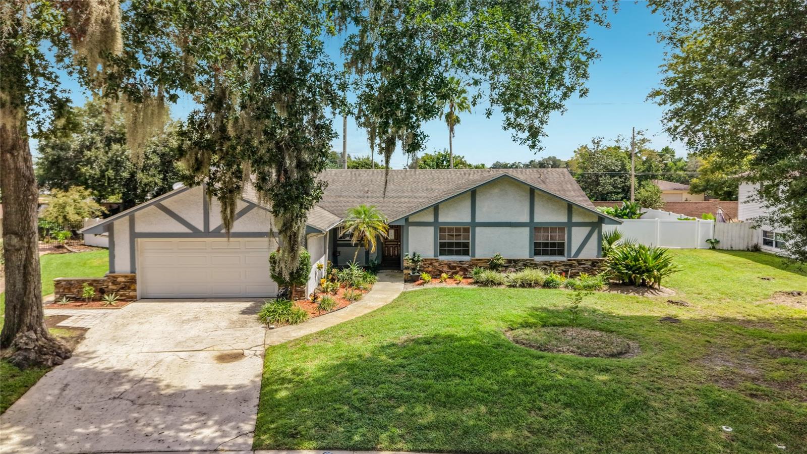 4148 FLORALWOOD COURT, Orlando, FL 32812 4148 FLORALWOOD COURT, Orlando, FL 32812