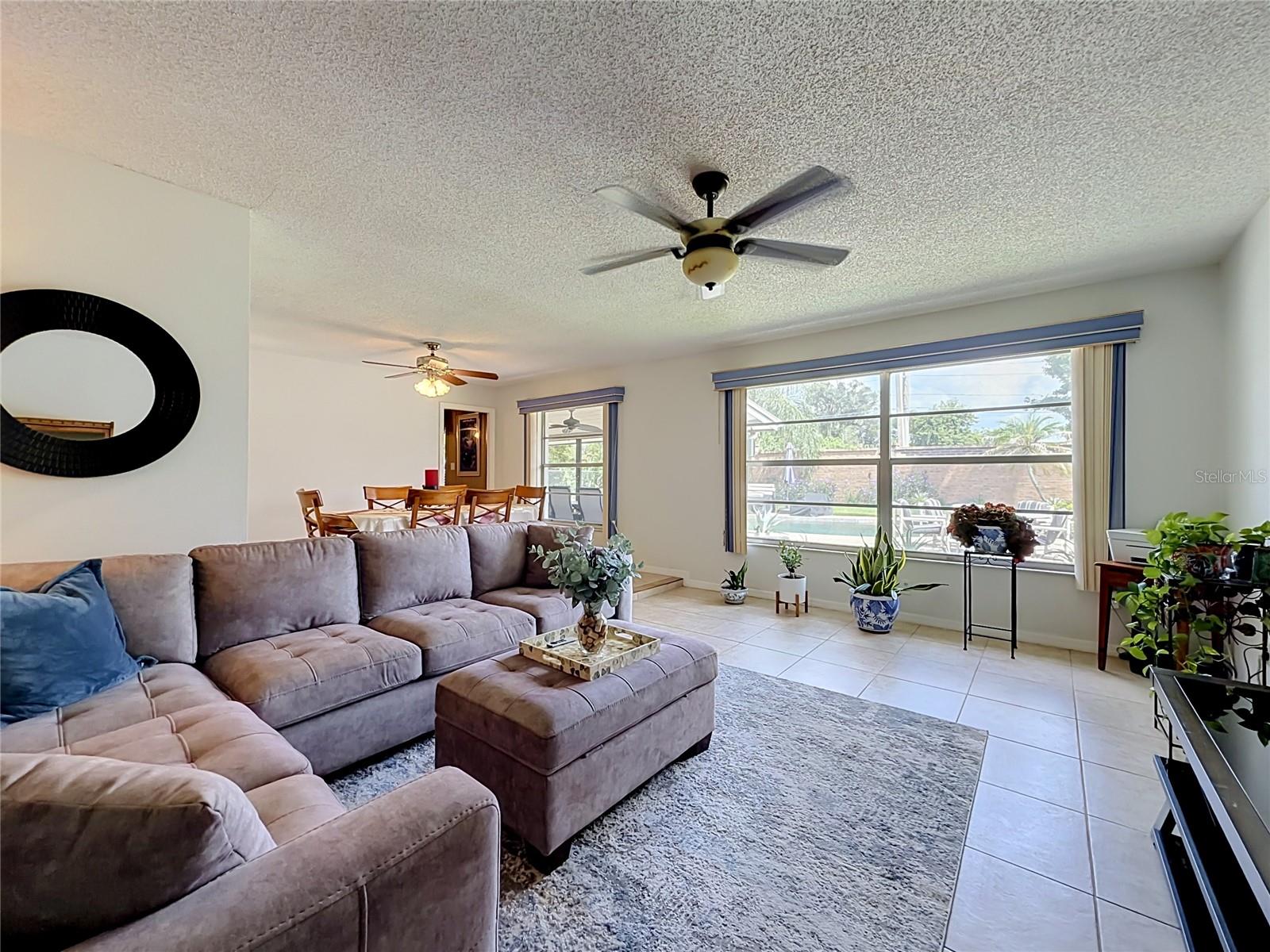 4148 FLORALWOOD COURT, Orlando, FL 32812 4148 FLORALWOOD COURT, Orlando, FL 32812