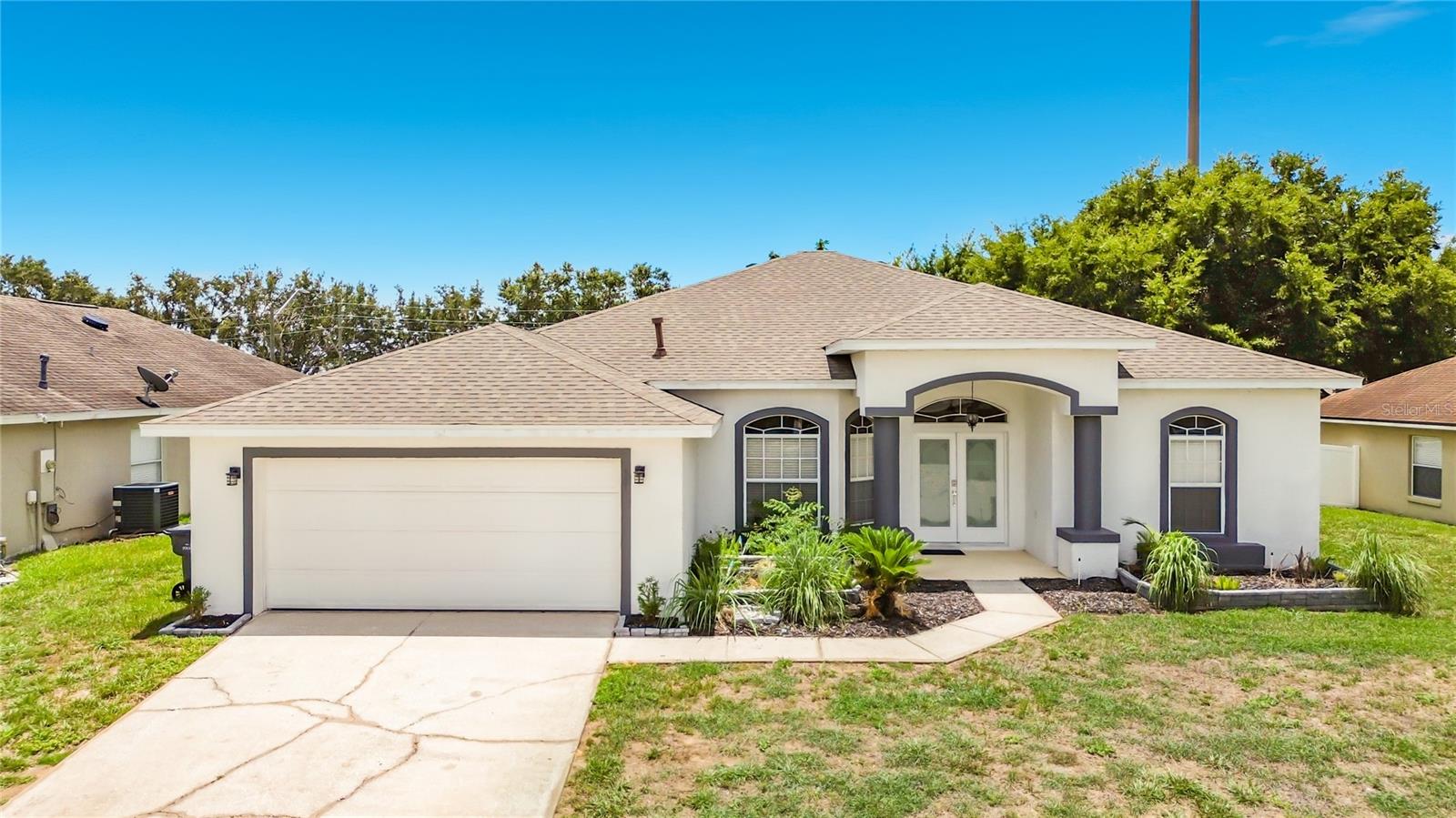 957 VIA BIANCA DRIVE, Davenport, FL 33896 957 VIA BIANCA DRIVE, Davenport, FL 33896
