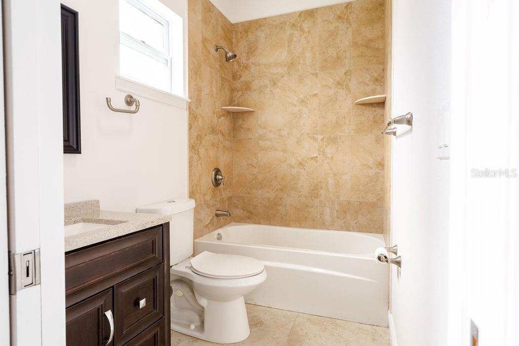 1846 KNIGHT AVENUE, Orlando, FL 32826