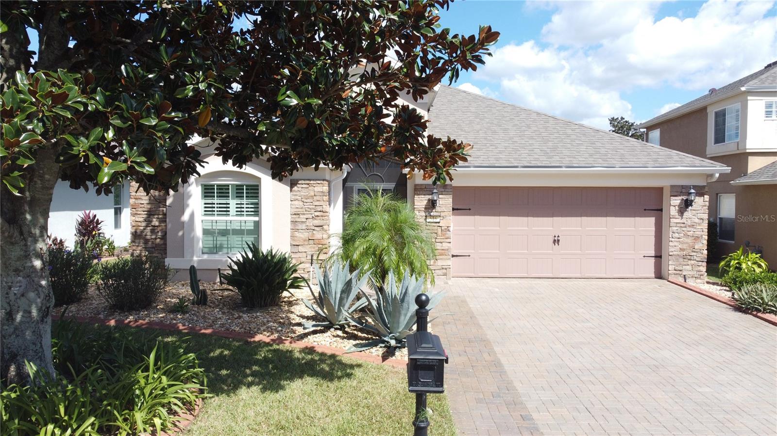 516 PLAYA DR, Davenport, FL 33837