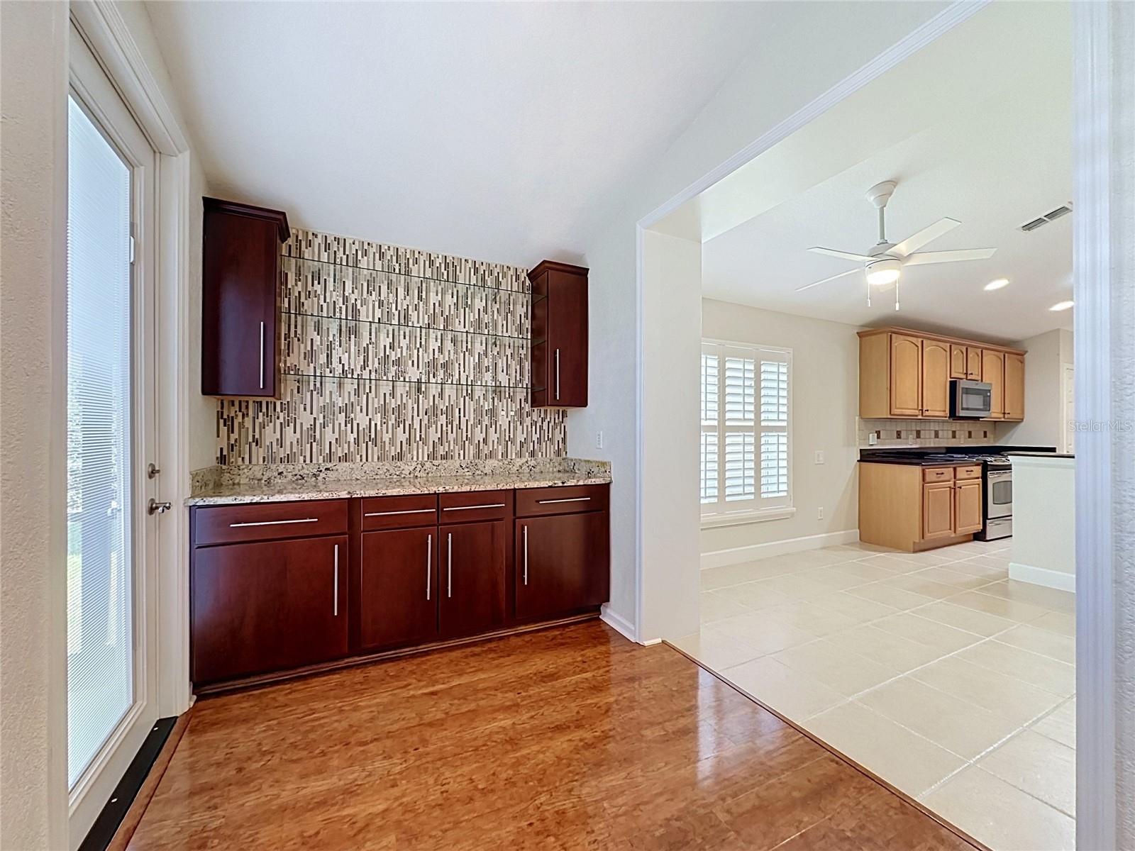516 PLAYA DR, Davenport, FL 33837
