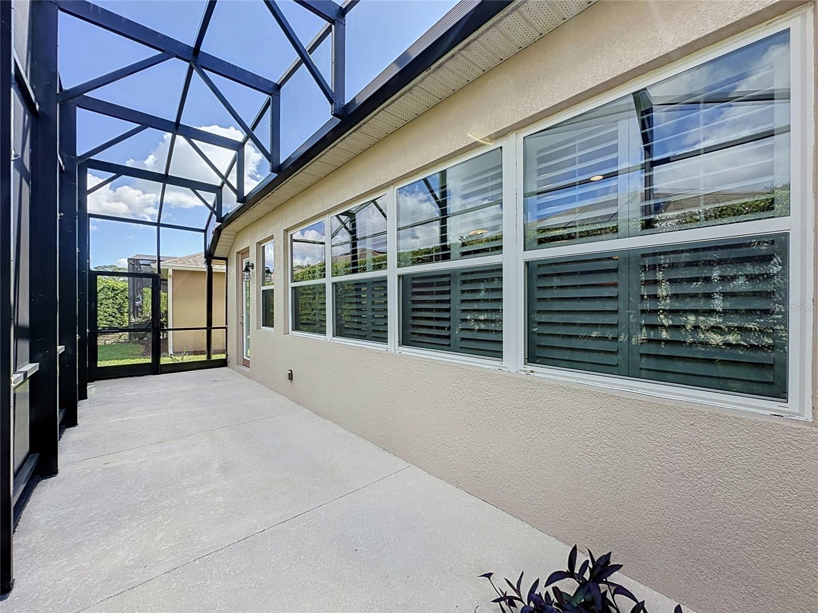 516 PLAYA DR, Davenport, FL 33837