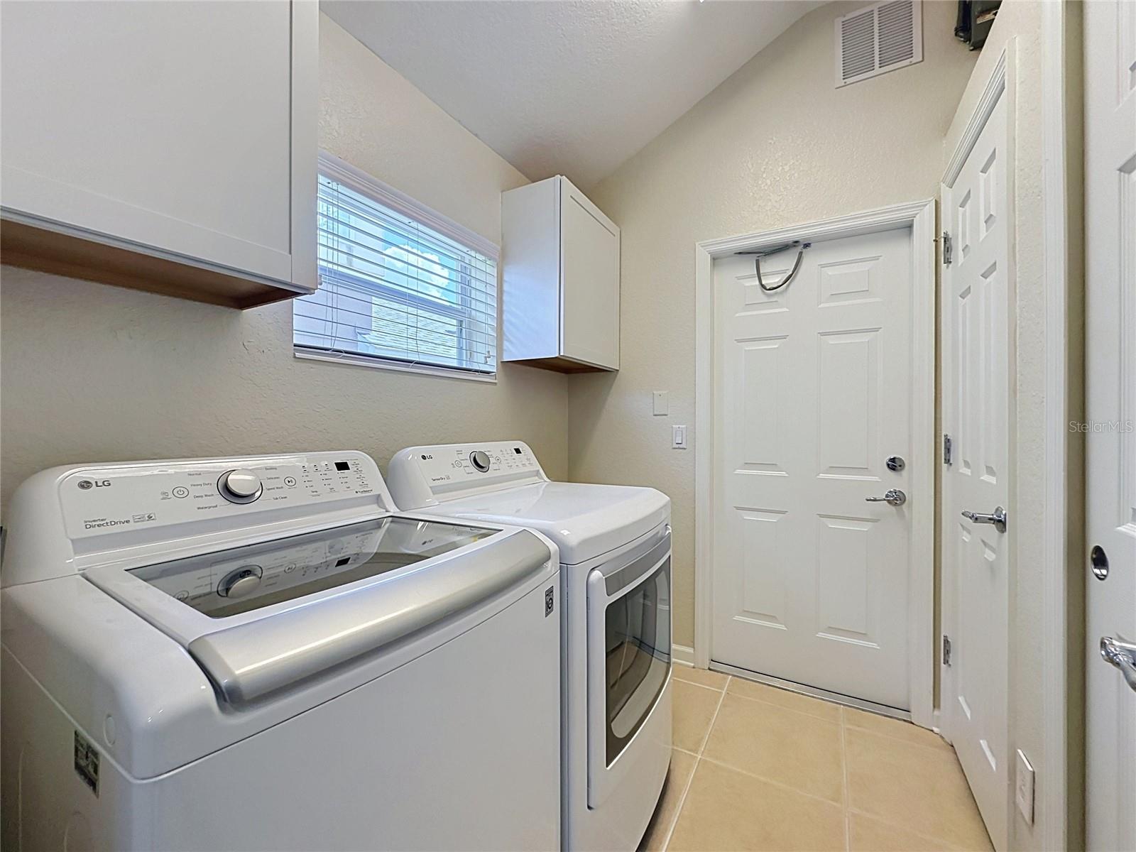 516 PLAYA DR, Davenport, FL 33837