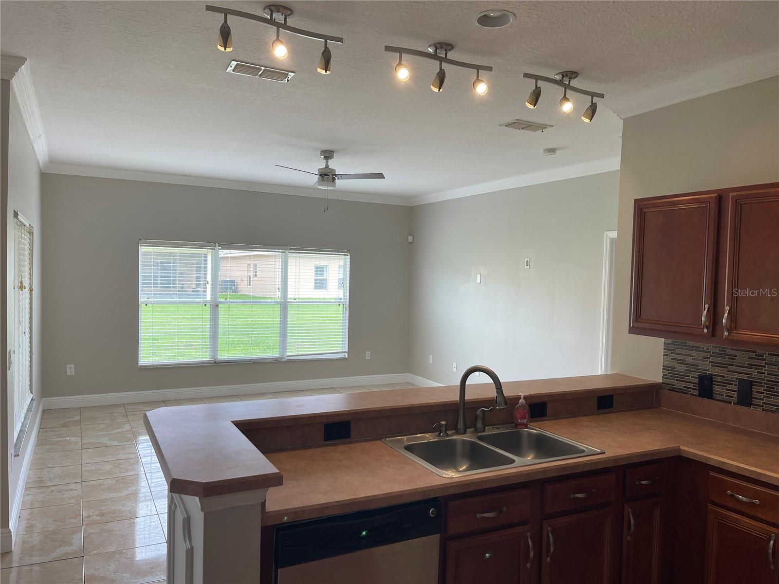 3930 PORT SEA PLACE, Kissimmee, FL 34746