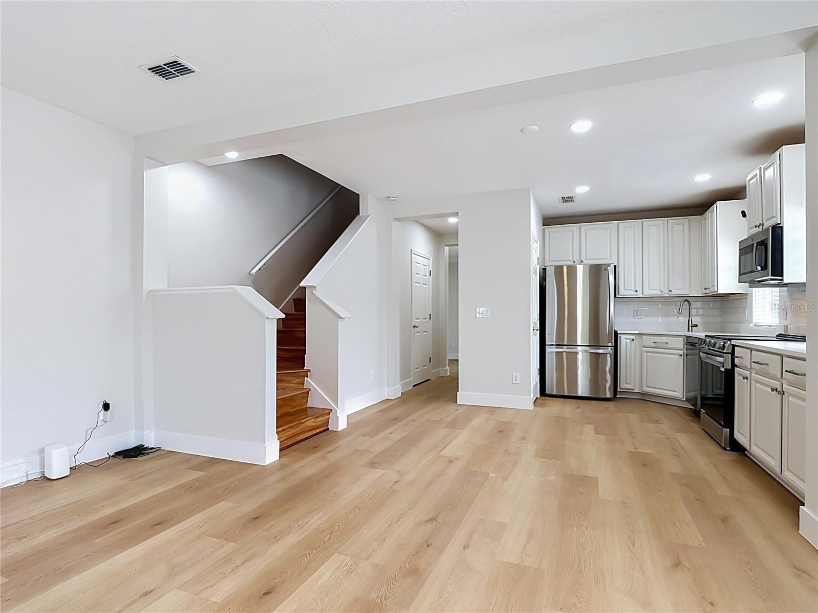 Family Room/Kitchen Combo