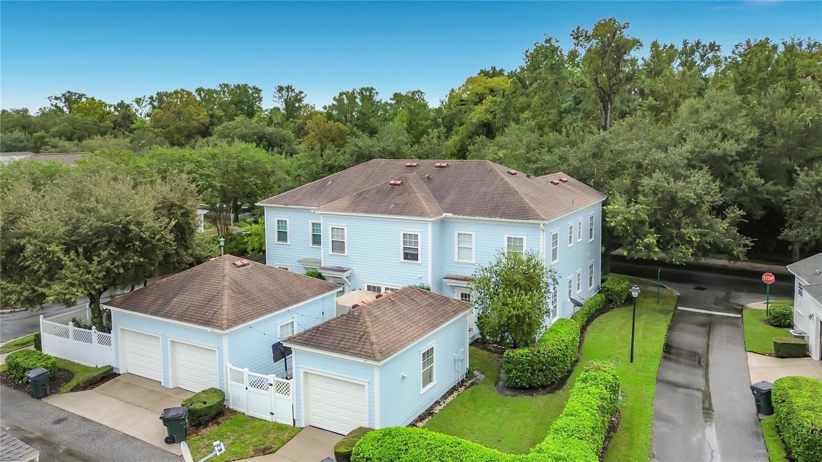 End unit with great side yard!