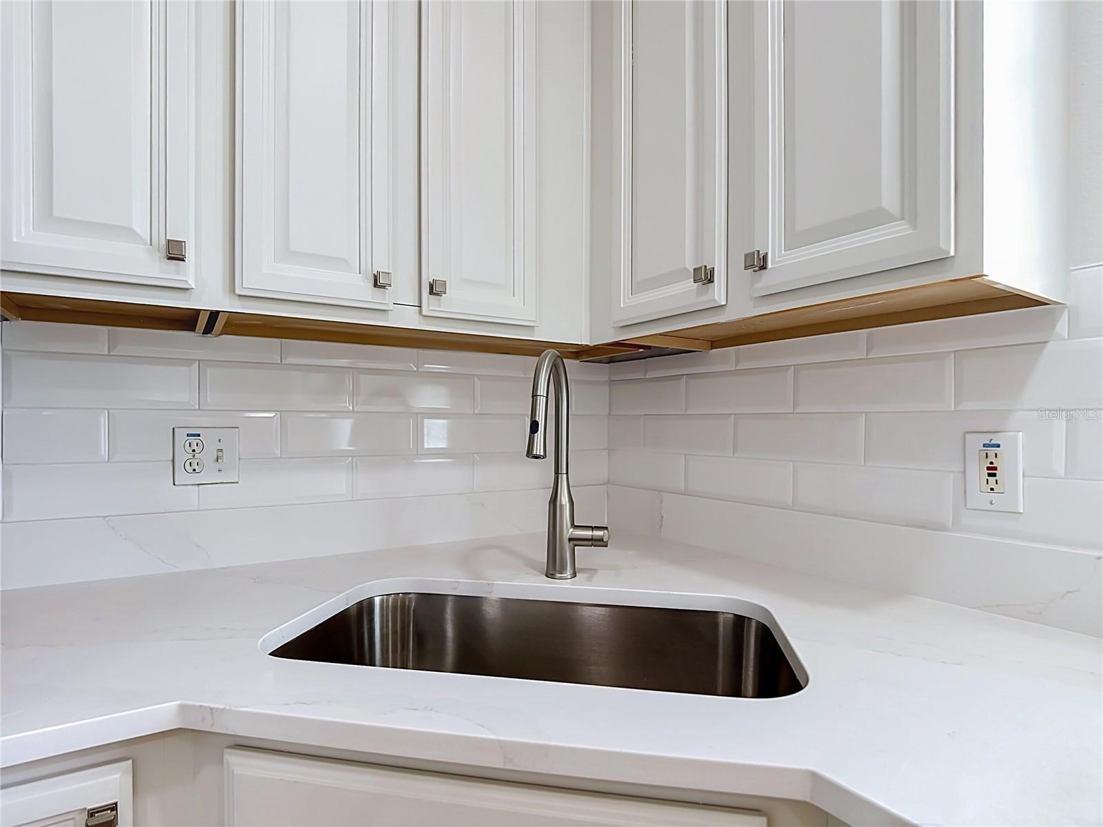 New counters, backsplash, sink