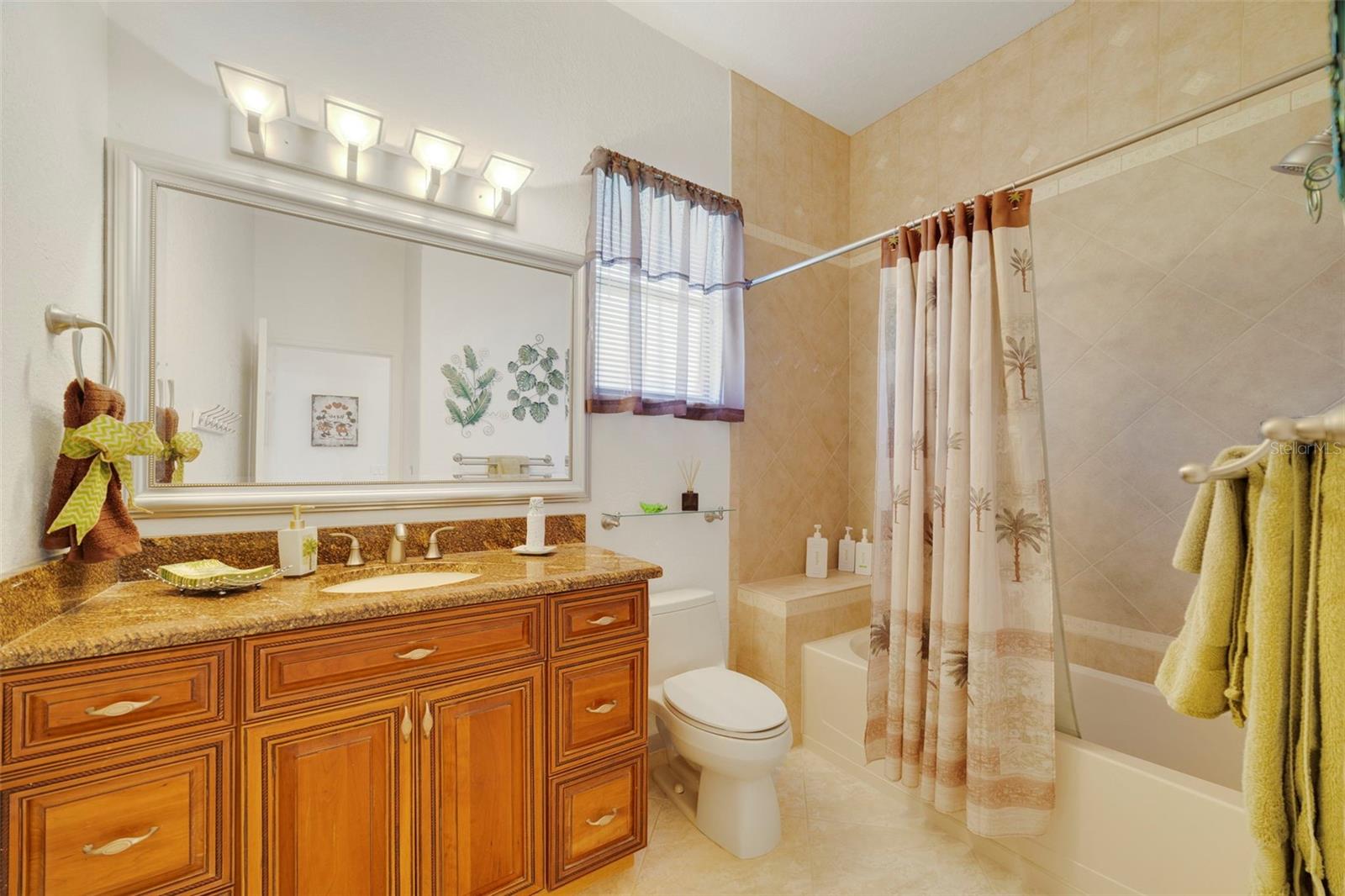 Full Bath #2
