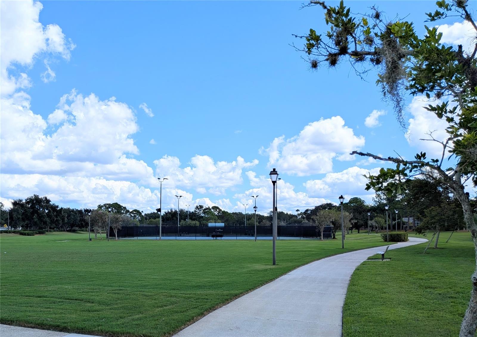 Osprey Park tennis courts and walking trail