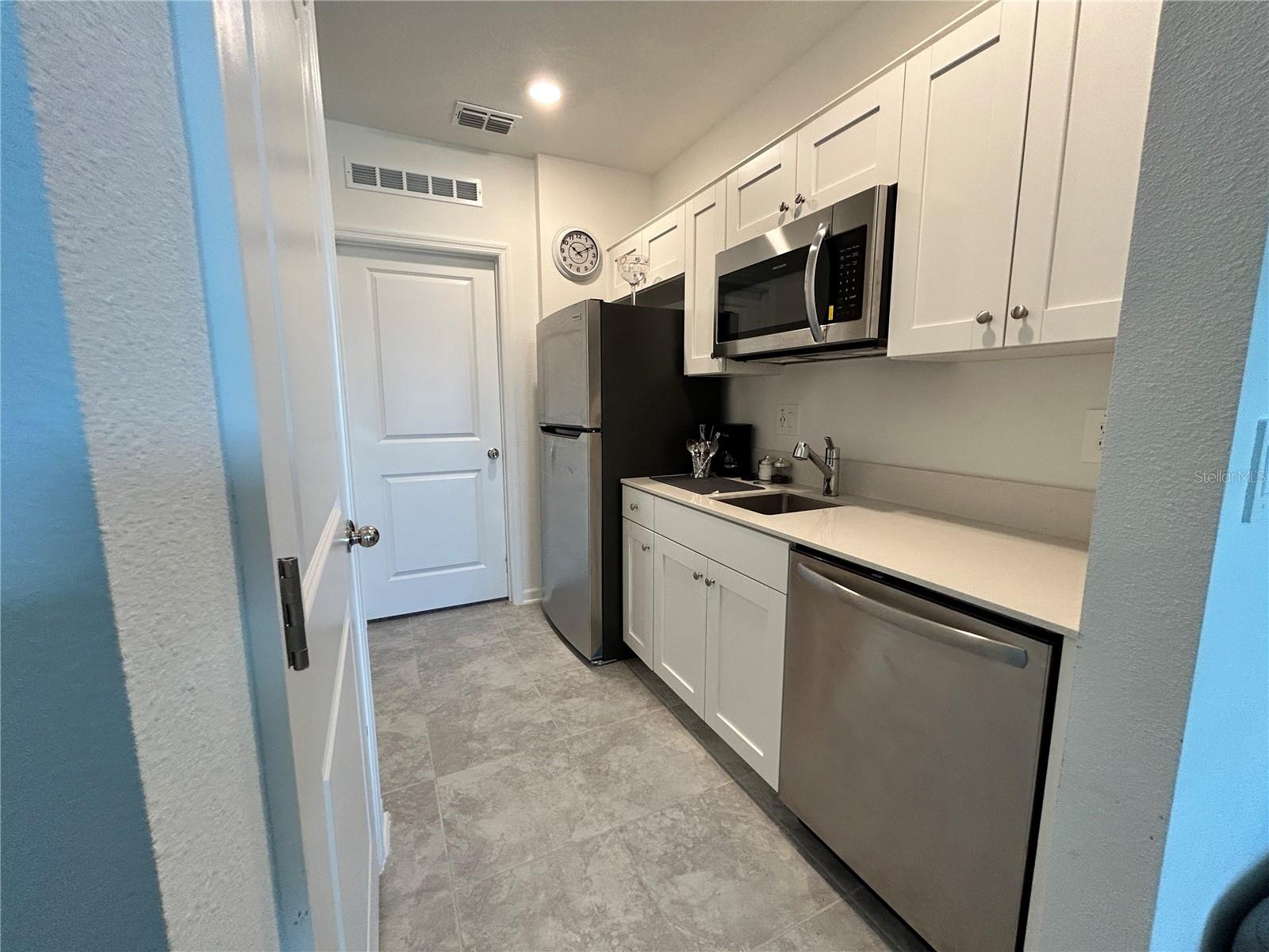 293 LAWSON AVENUE, #B, Haines City, FL 33844