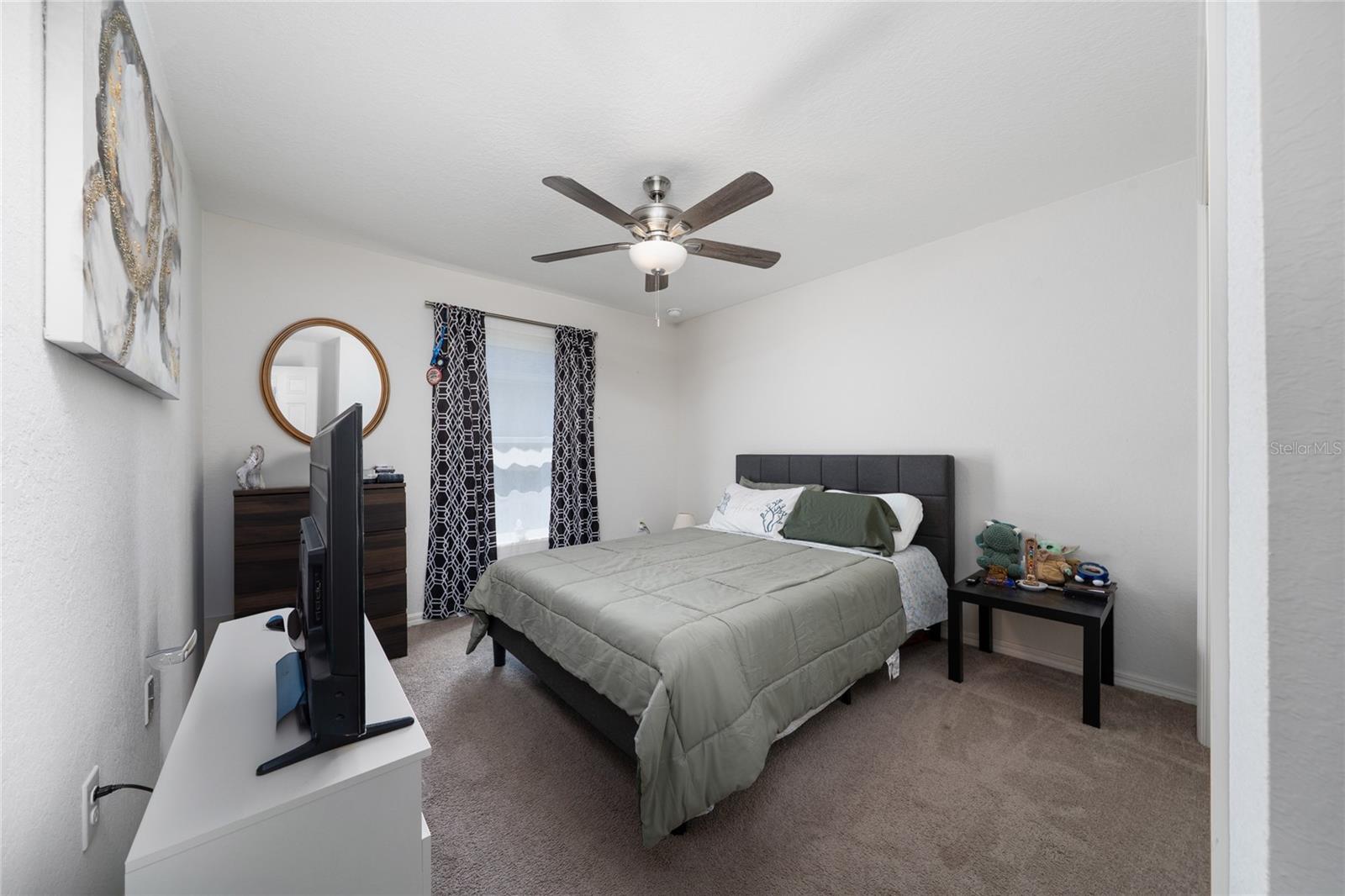 1563 EUCALYPTUS WAY, Davenport, FL 33837
