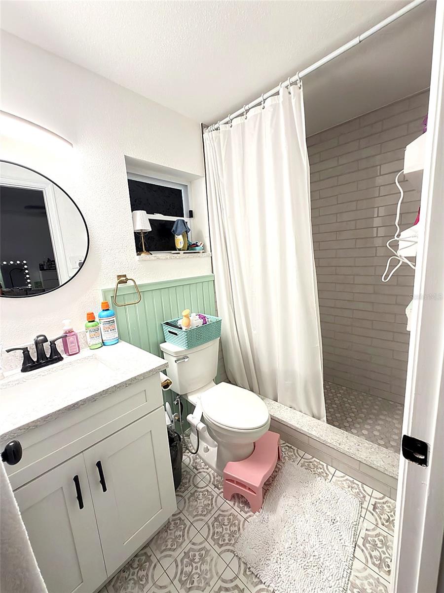 305 W WELLINGTON DR, Lakeland, FL 33813