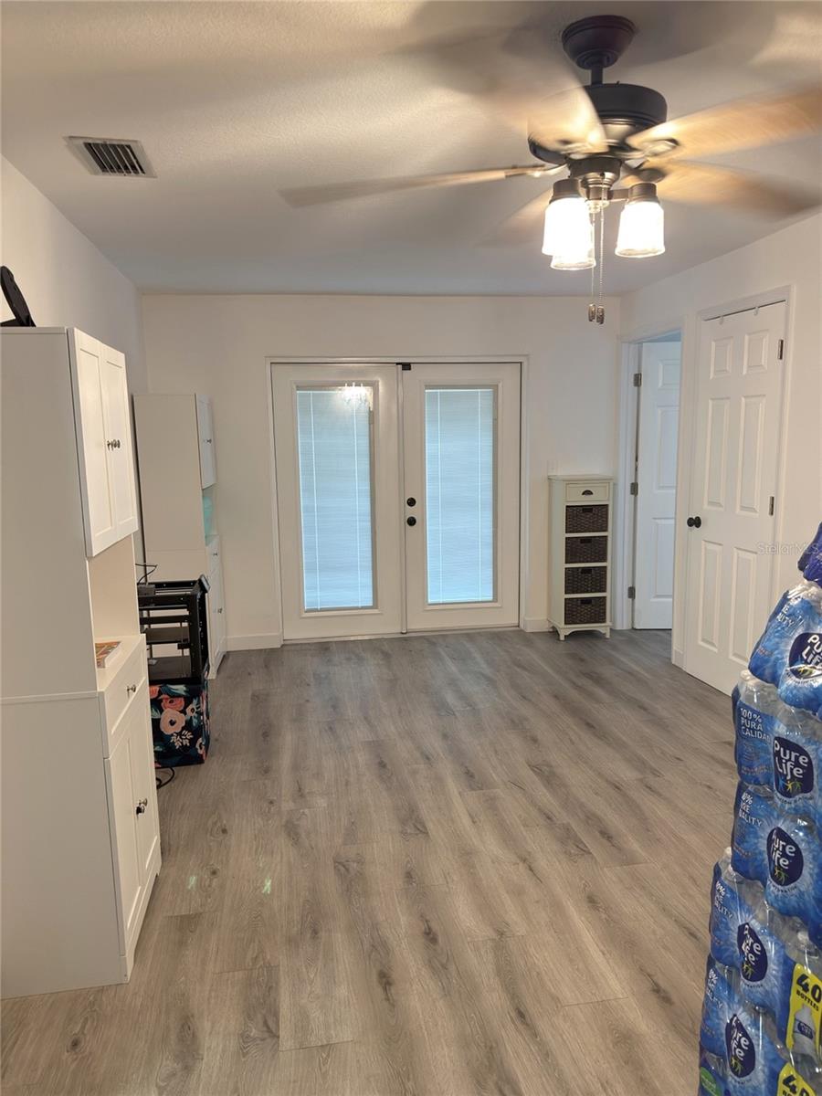 305 W WELLINGTON DR, Lakeland, FL 33813