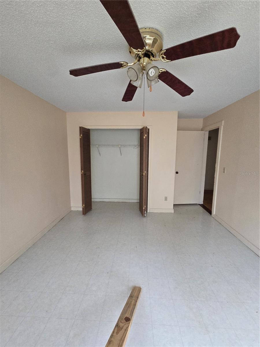 1406 MEADOW DRIVE NE, Winter Haven, FL 33881