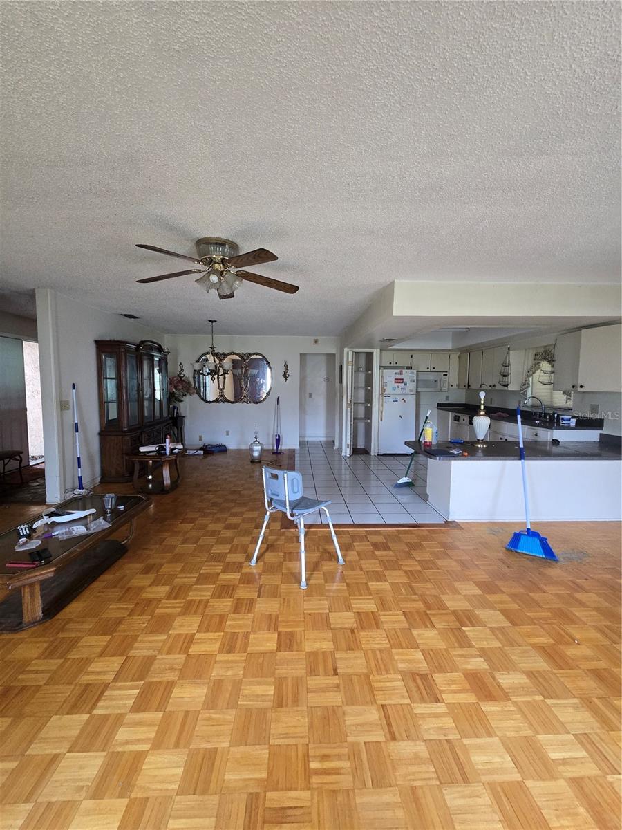 1406 MEADOW DRIVE NE, Winter Haven, FL 33881