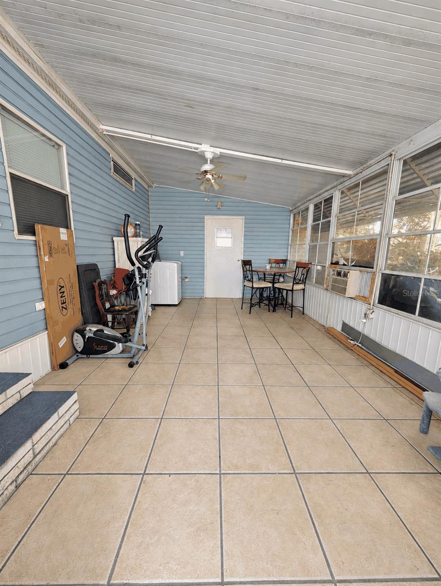 Side screened porch