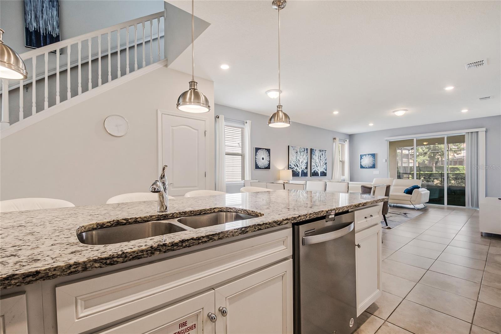 7251 OAKMOSS LOOP, Davenport, FL 33837