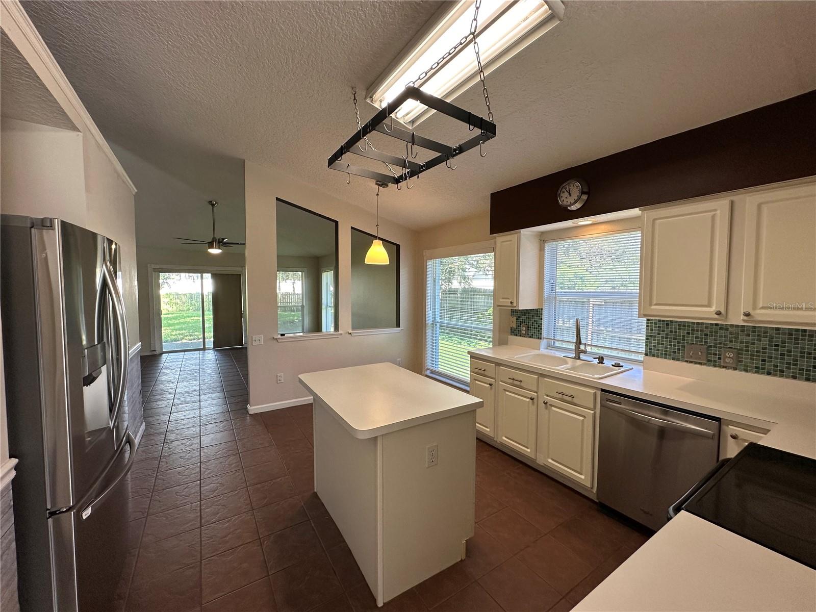 3227 HERONS POINT CIRCLE, Kissimmee, FL 34741