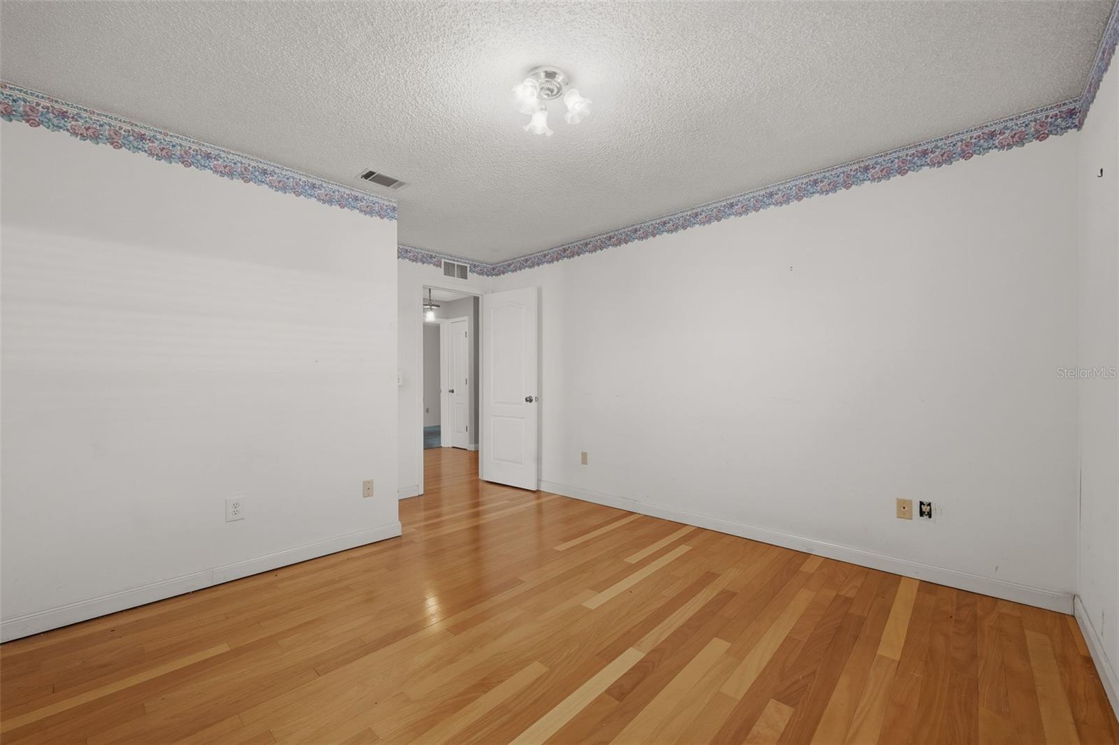 2353 BAYSWATER COURT, Orlando, FL 32837