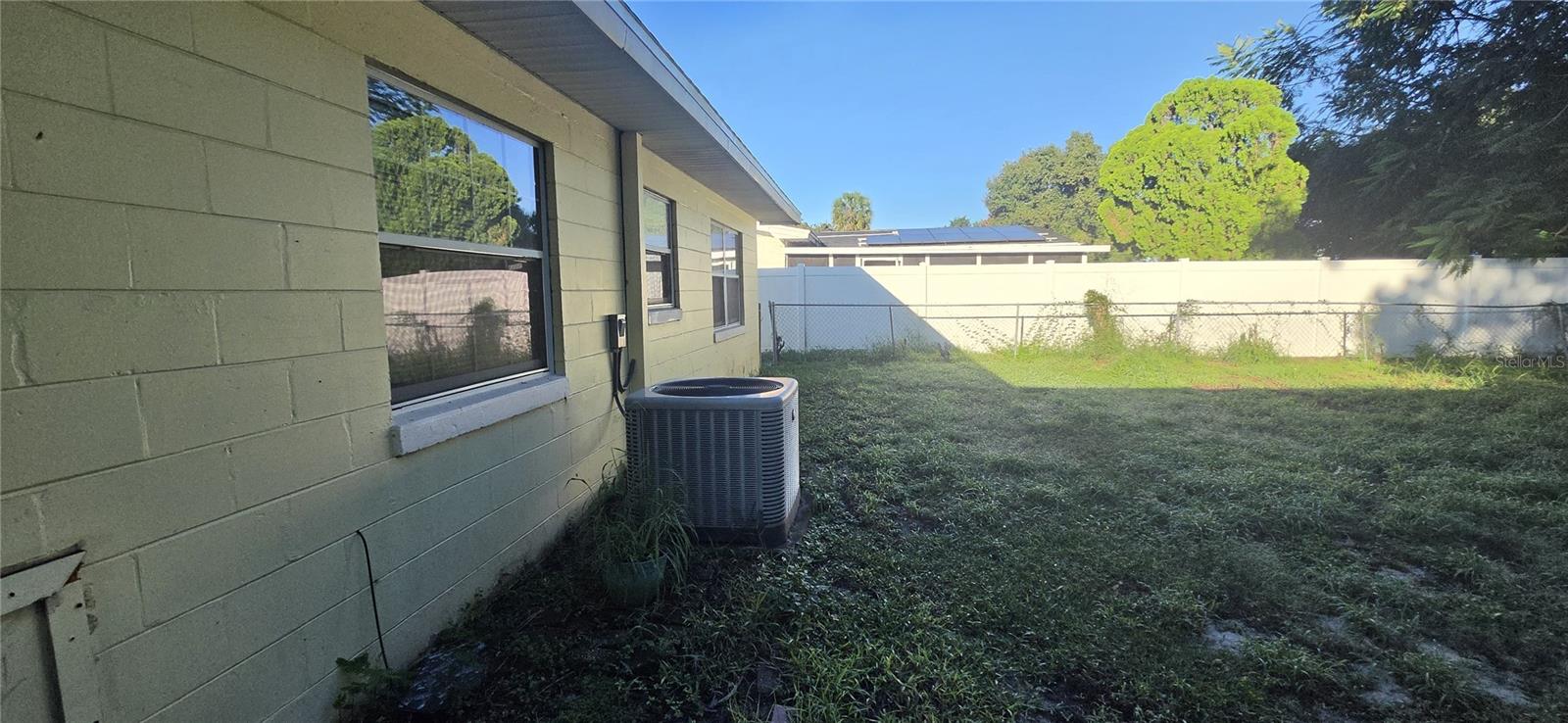 703 AVENUE L SE, Winter Haven, FL 33880