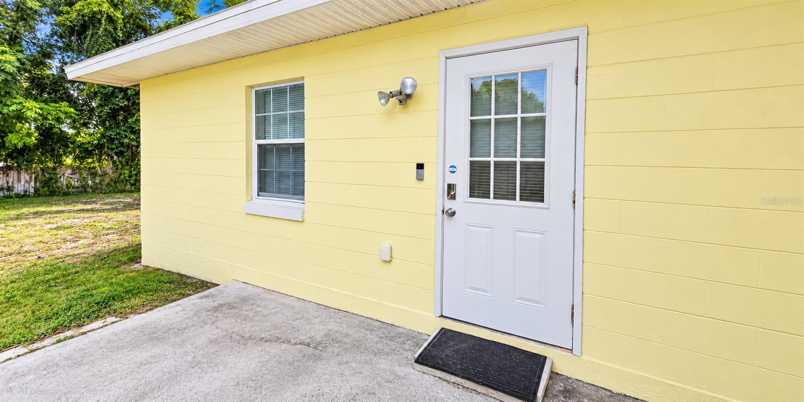 703 AVENUE L SE, Winter Haven, FL 33880
