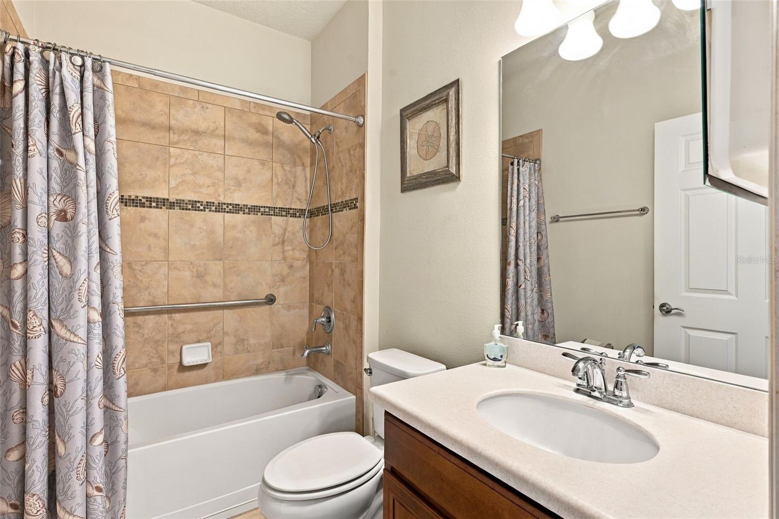 Guest Bathroom- 1st floor
