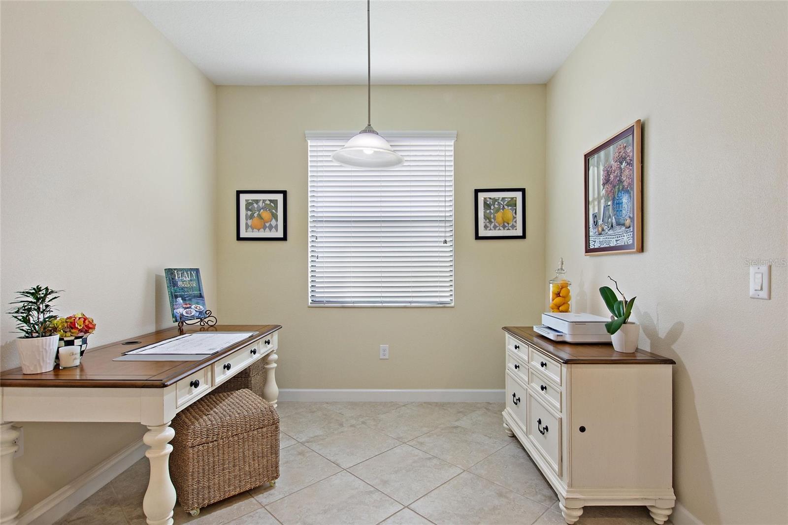 1311 GLENEAGLES LANE, Davenport, FL 33896 1311 GLENEAGLES LANE, Davenport, FL 33896