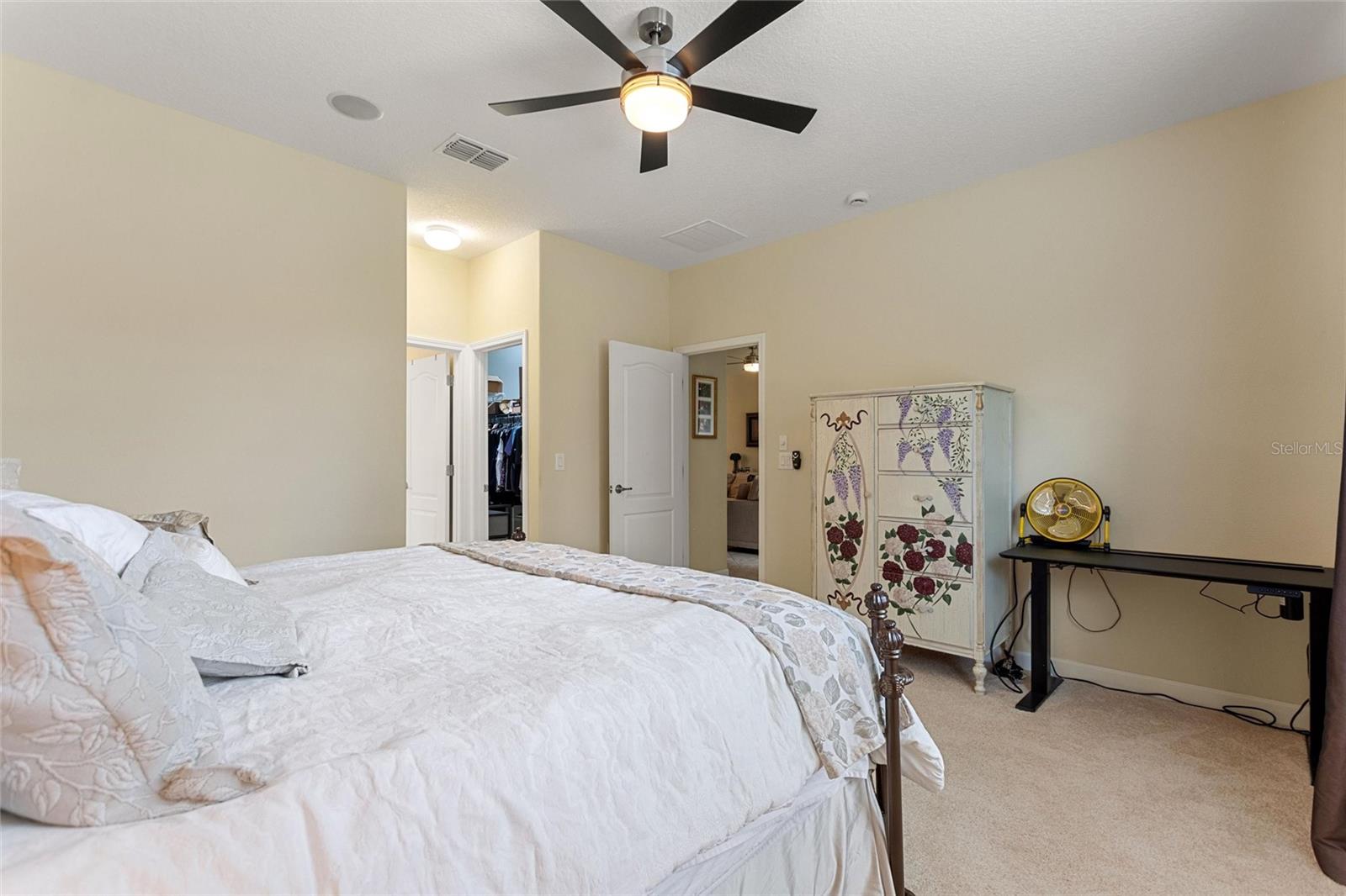 1311 GLENEAGLES LANE, Davenport, FL 33896