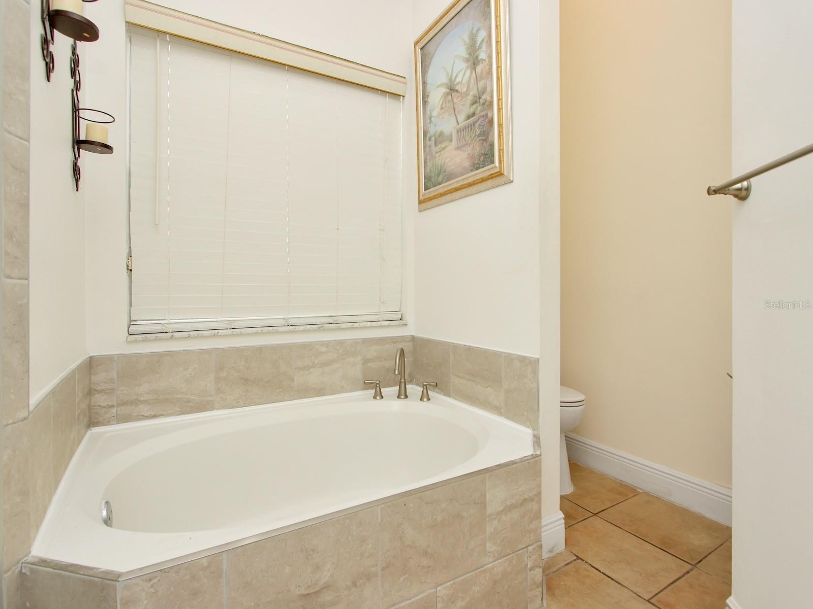 1118 43RD STREET, Orlando, FL 32839