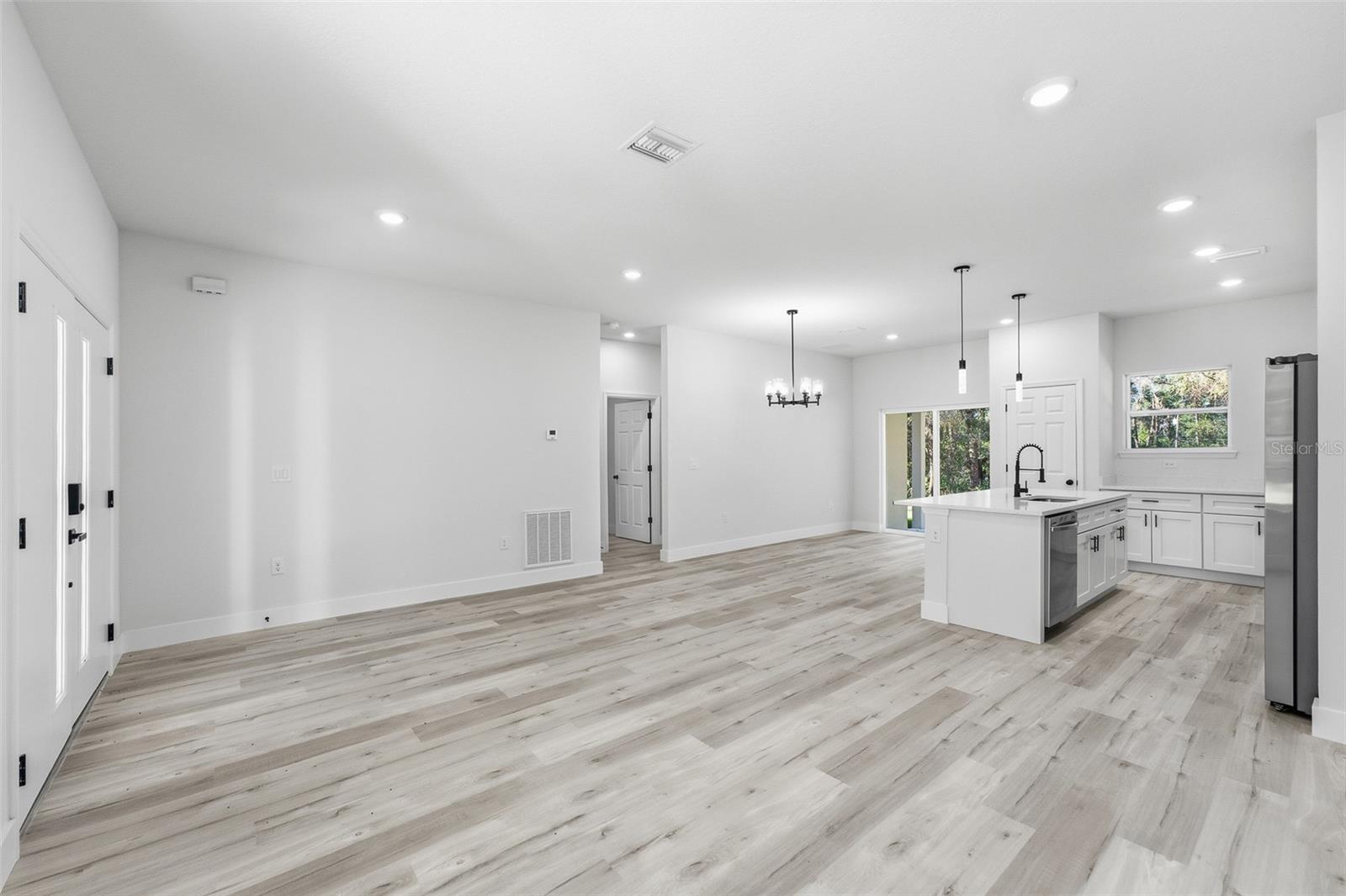 19487 SAINT GEORGE DRIVE, Dunnellon, FL 34432