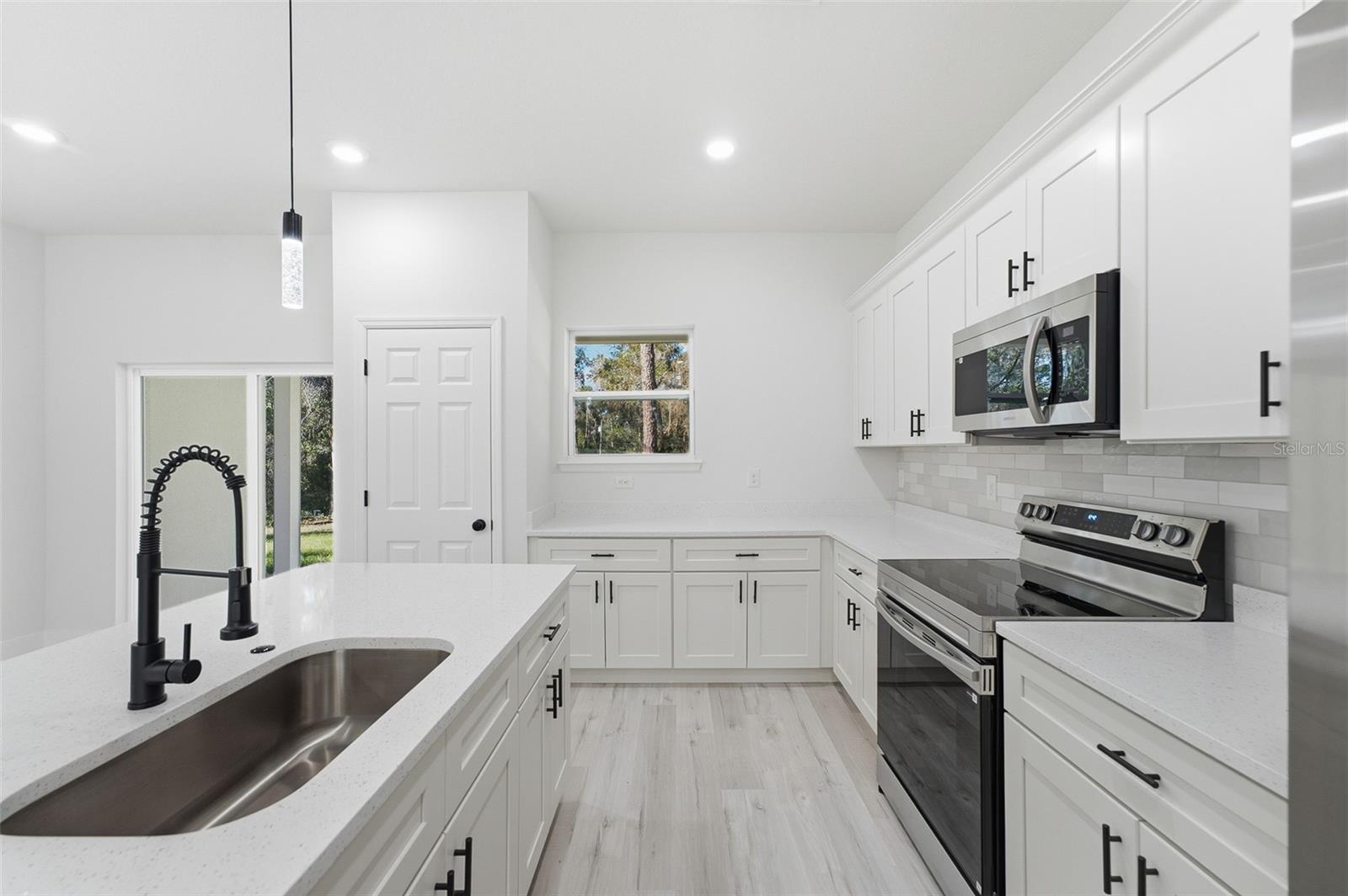 19487 SAINT GEORGE DRIVE, Dunnellon, FL 34432