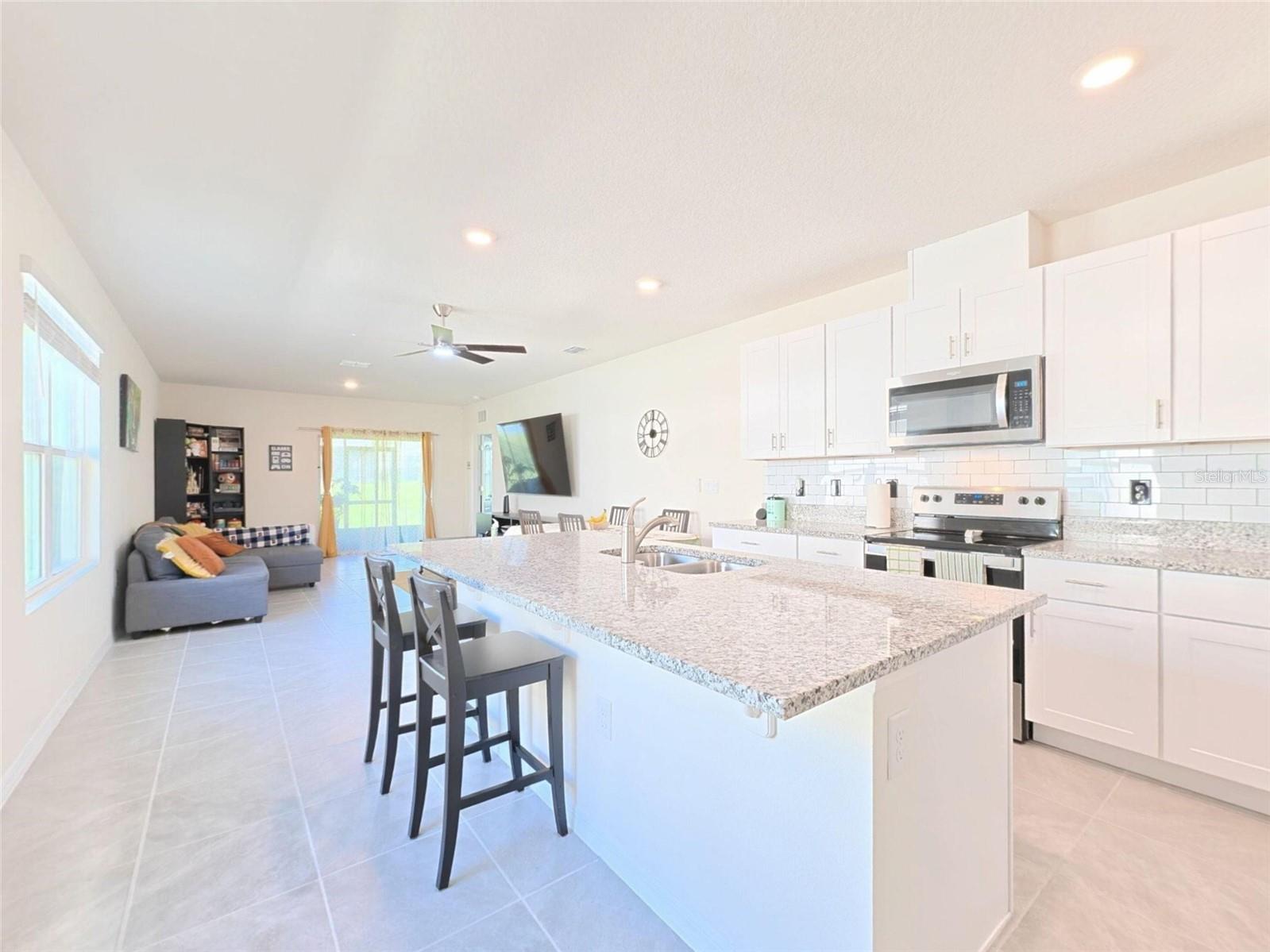 402 CHARLOTTE WAY, Deland, FL 32724 402 CHARLOTTE WAY, Deland, FL 32724