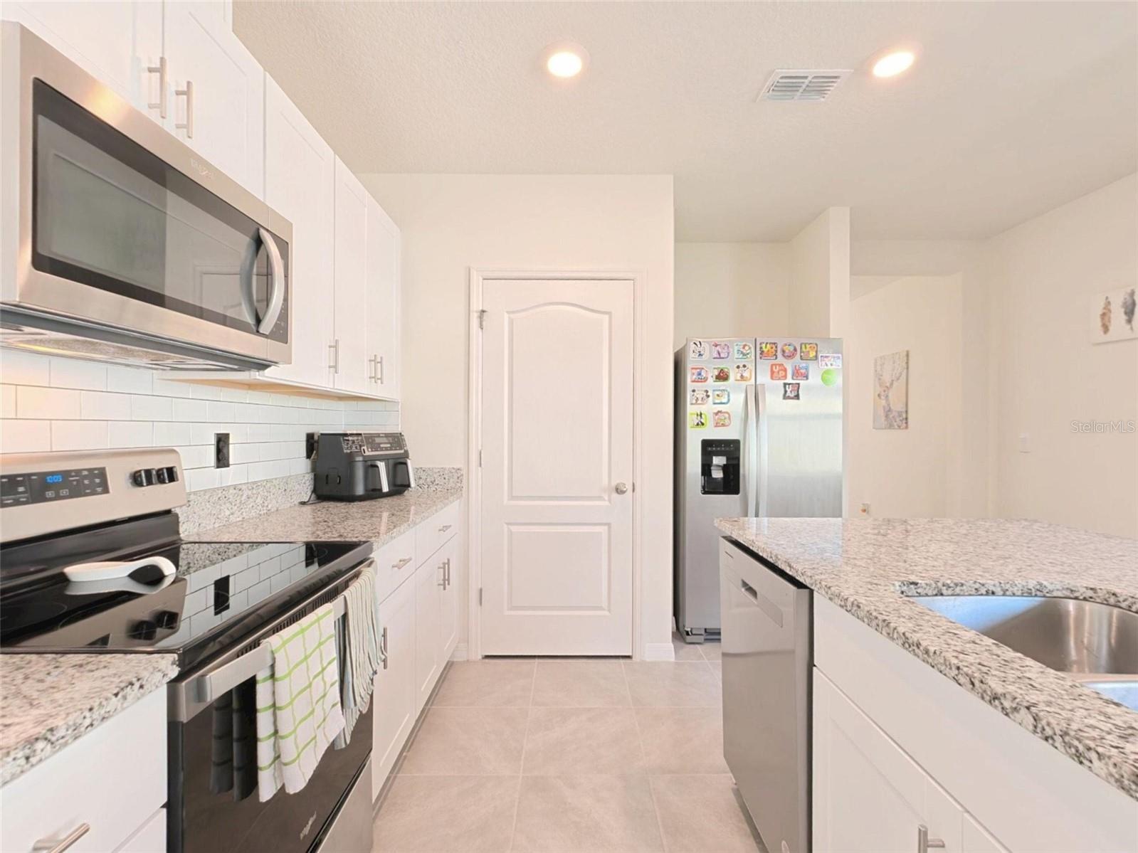 402 CHARLOTTE WAY, Deland, FL 32724 402 CHARLOTTE WAY, Deland, FL 32724