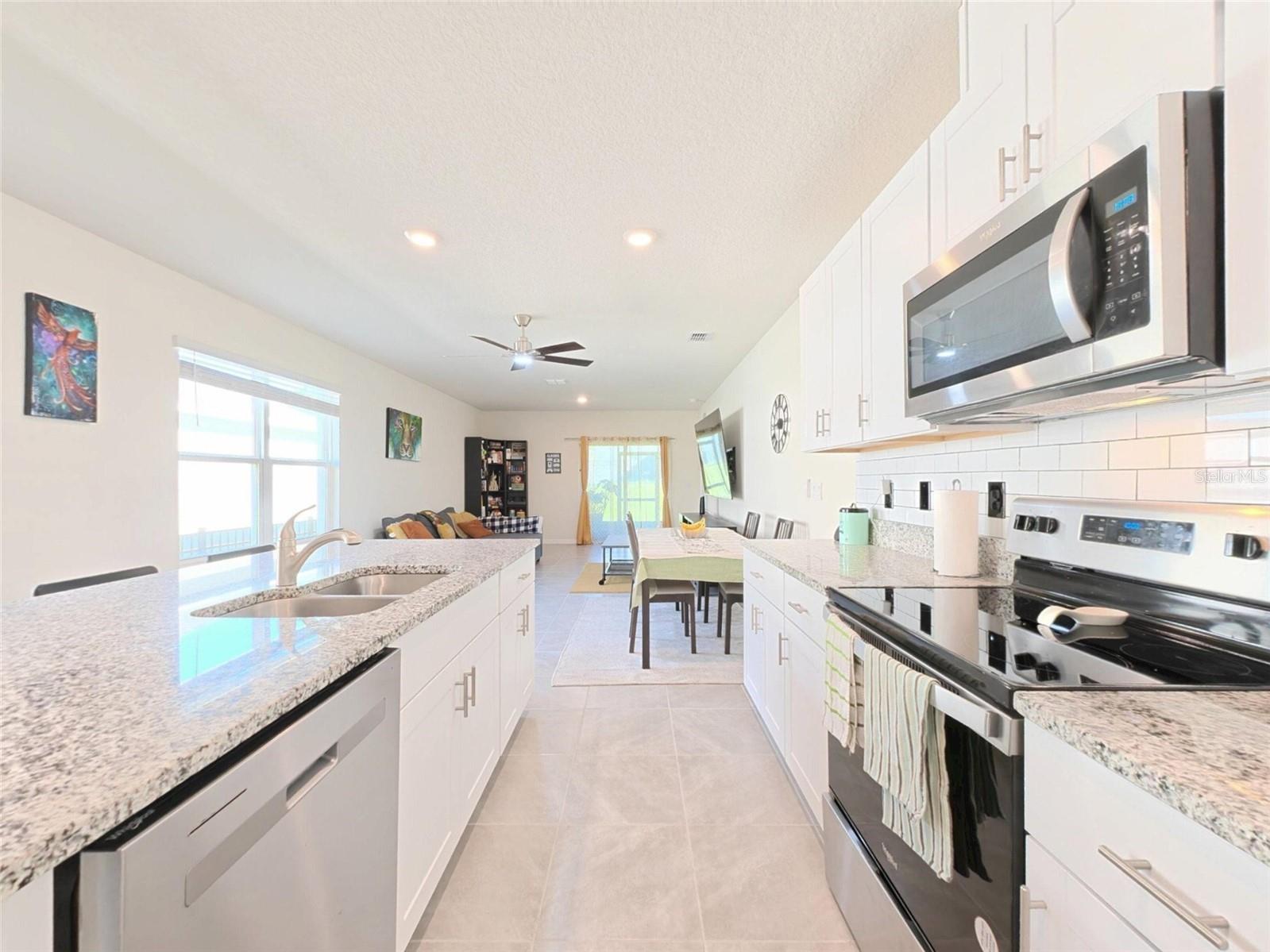 402 CHARLOTTE WAY, Deland, FL 32724