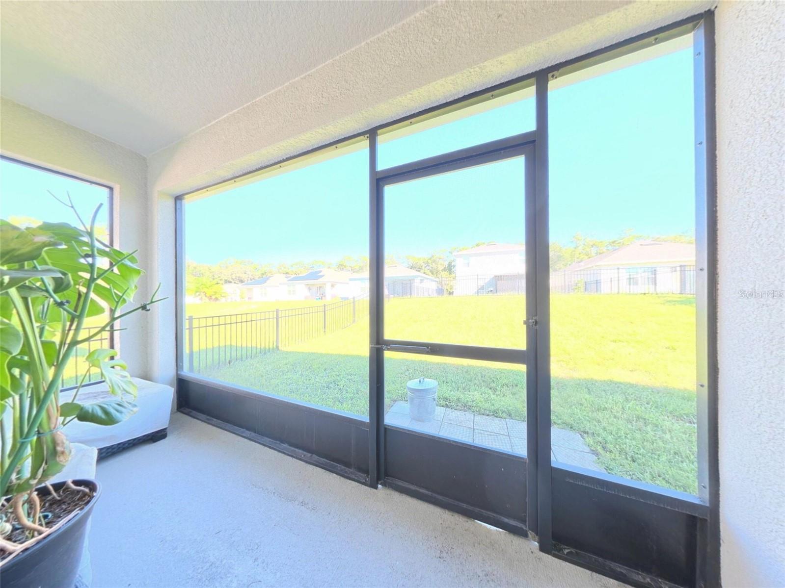 402 CHARLOTTE WAY, Deland, FL 32724