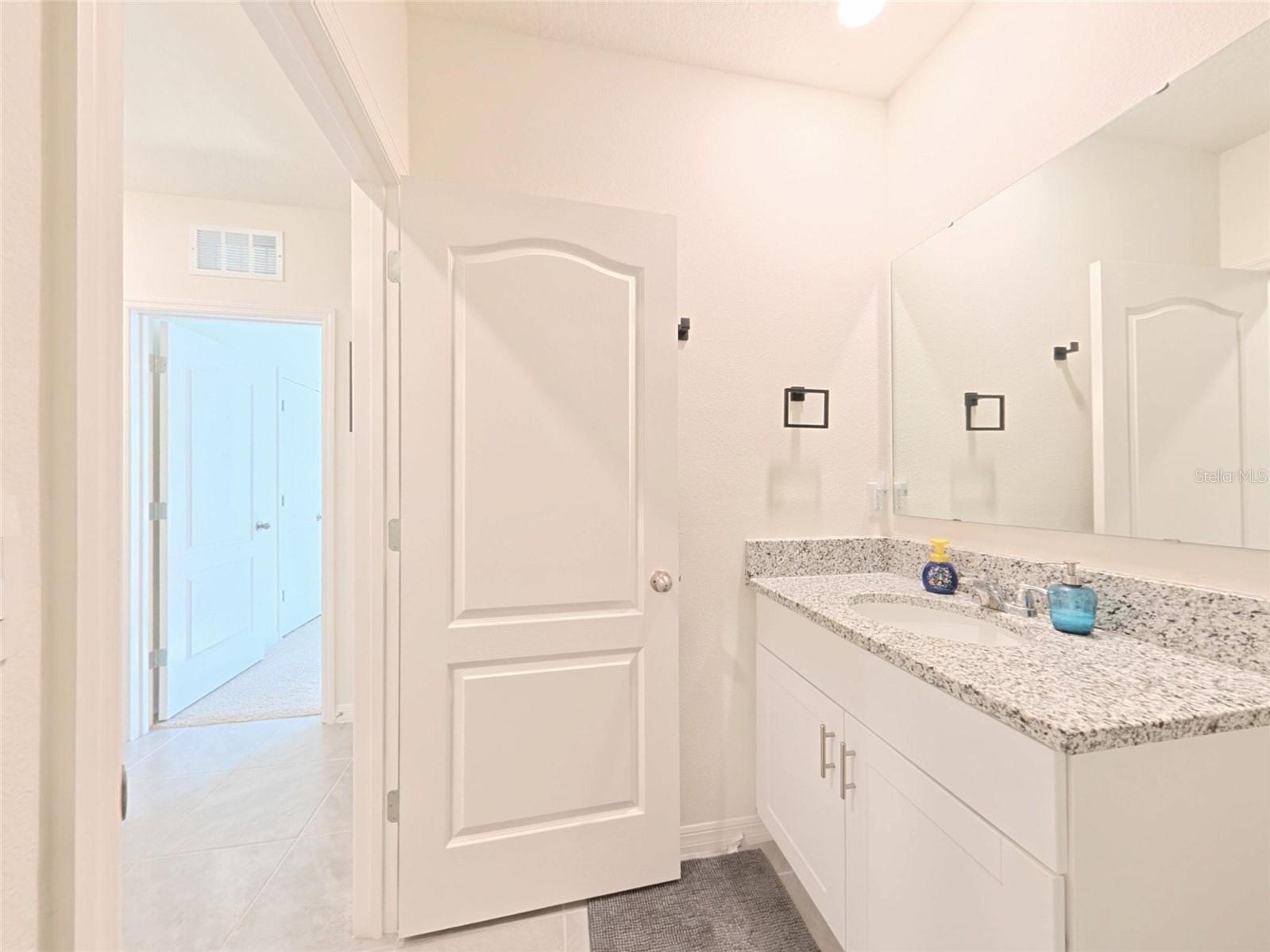 402 CHARLOTTE WAY, Deland, FL 32724