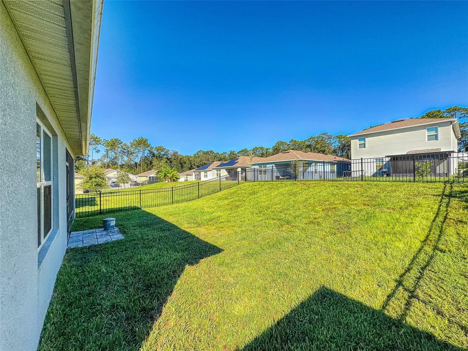 402 CHARLOTTE WAY, Deland, FL 32724