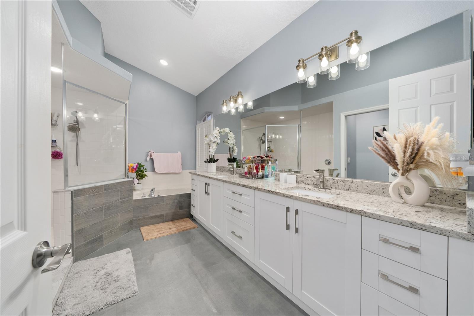 2111 DRIVE WAY, Kissimmee, FL 34746