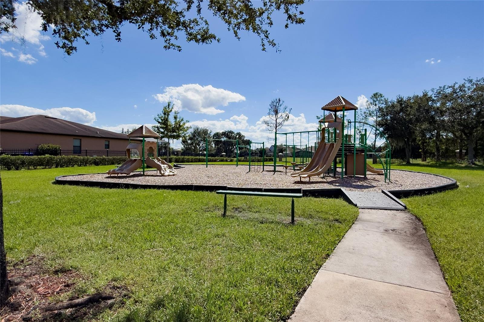 2111 DRIVE WAY, Kissimmee, FL 34746