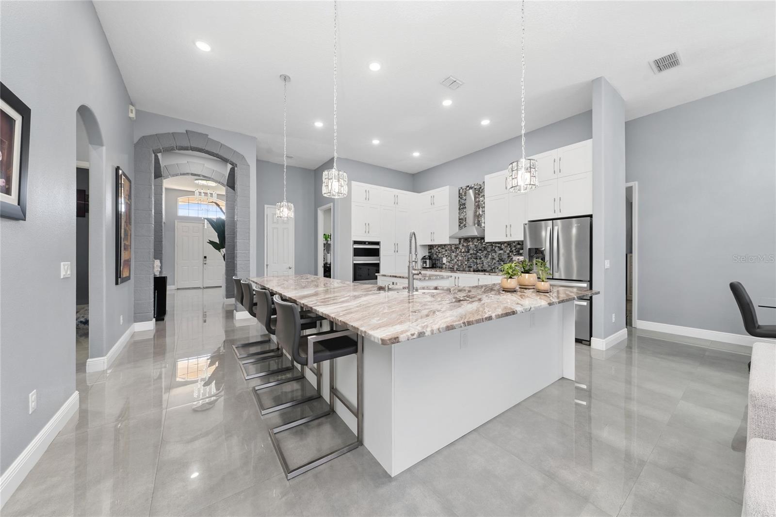 2111 DRIVE WAY, Kissimmee, FL 34746
