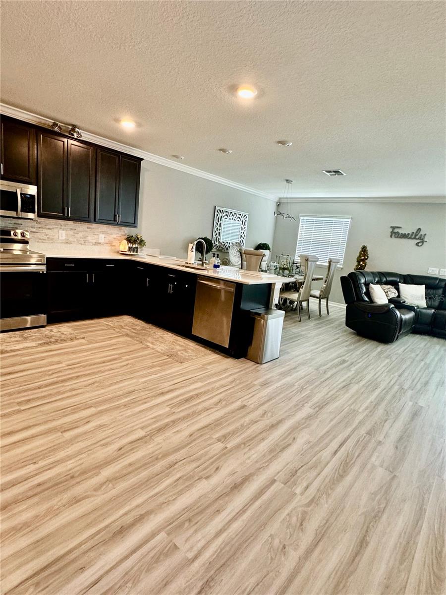 1016 CASCADE DRIVE, Davenport, FL 33837