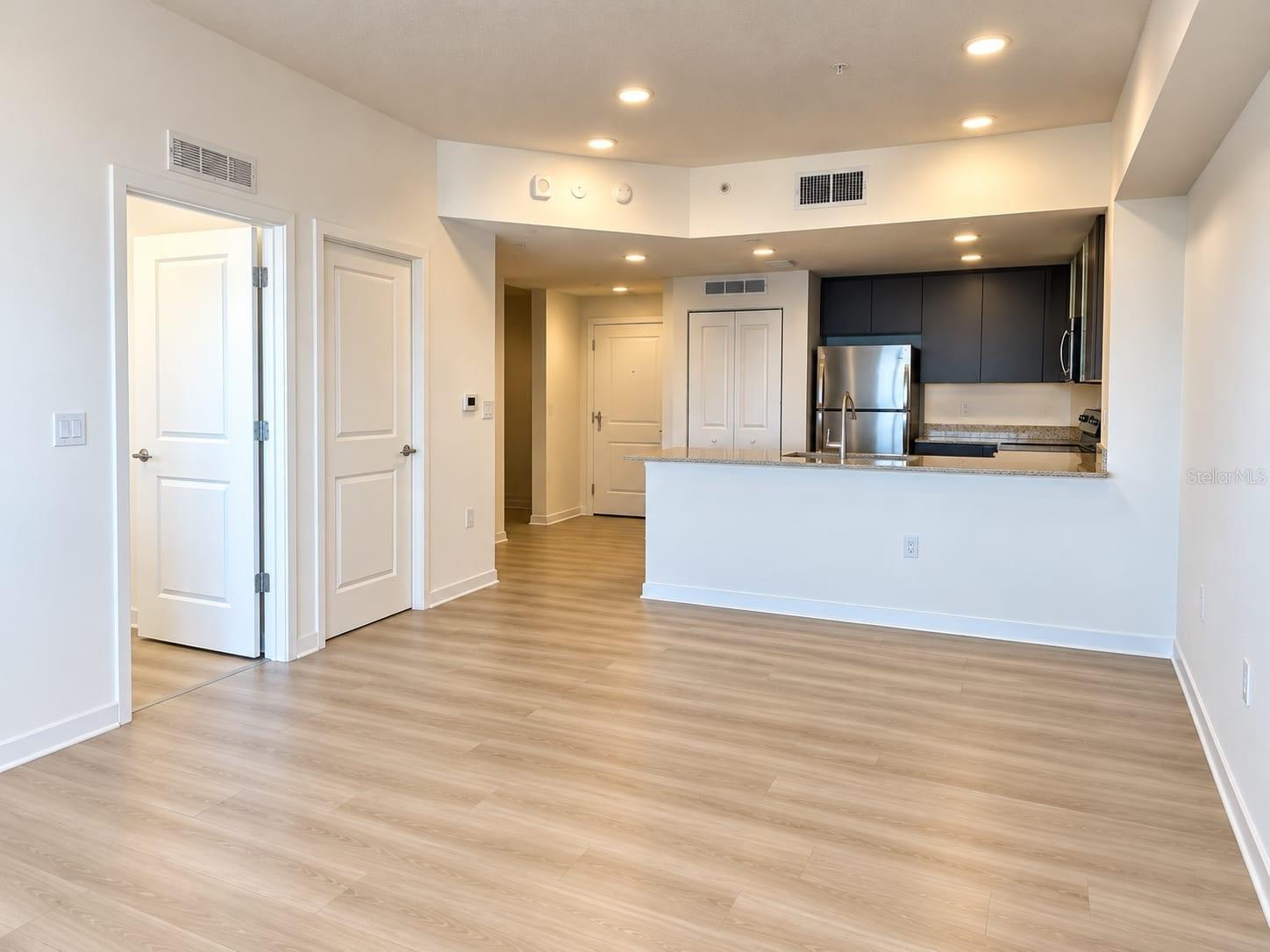 5563 MILLENIA BOULEVARD, #410, Orlando, FL 32839